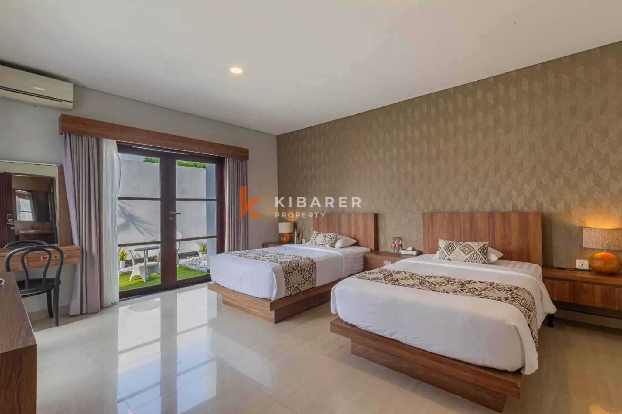 Vila Tamu Tertutup Tiga Kamar Tidur yang Luas di Jimbaran