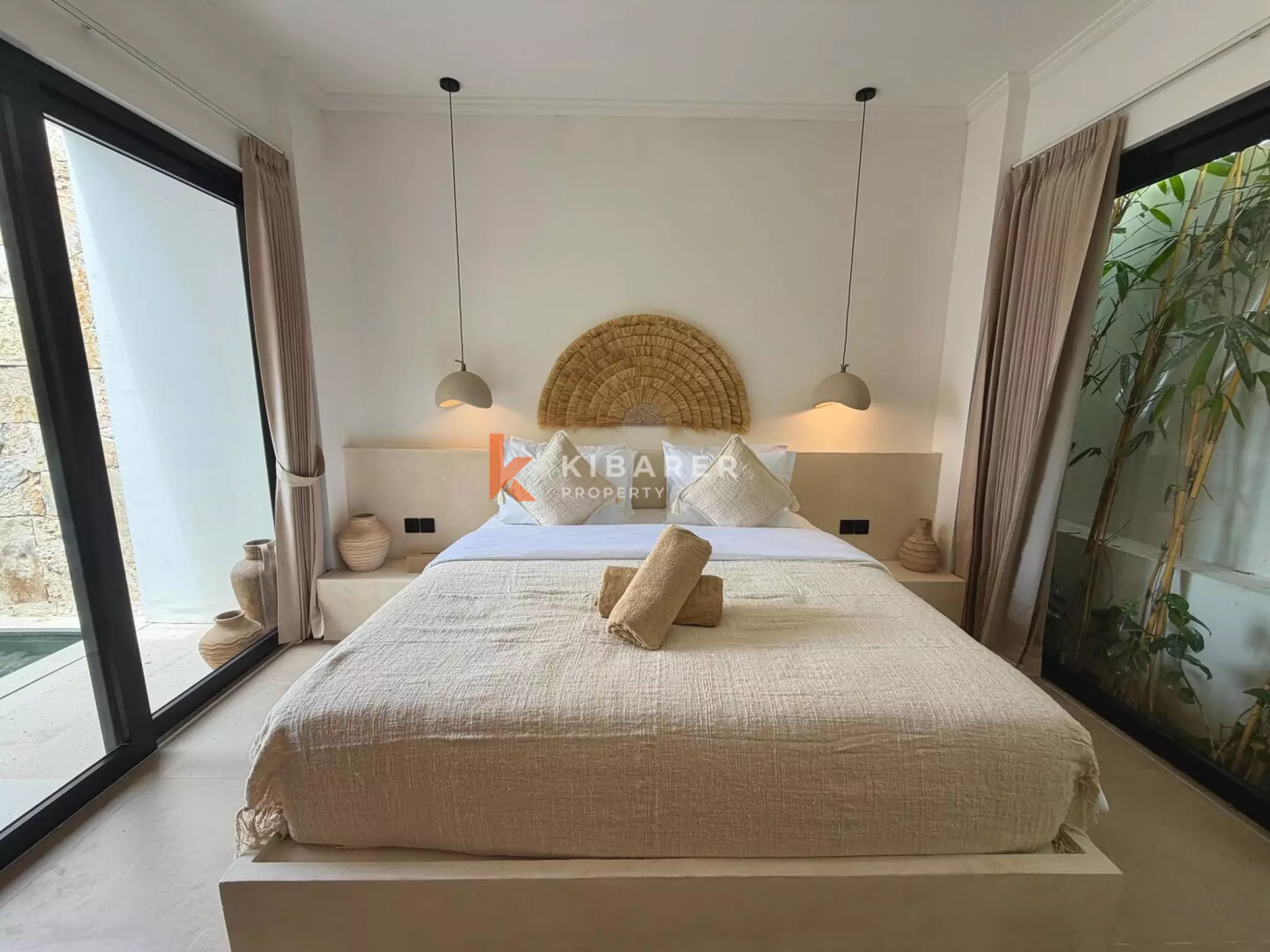 Villa Tropis Satu Kamar Tidur Siap Disewakan di Tumbak Bayuh