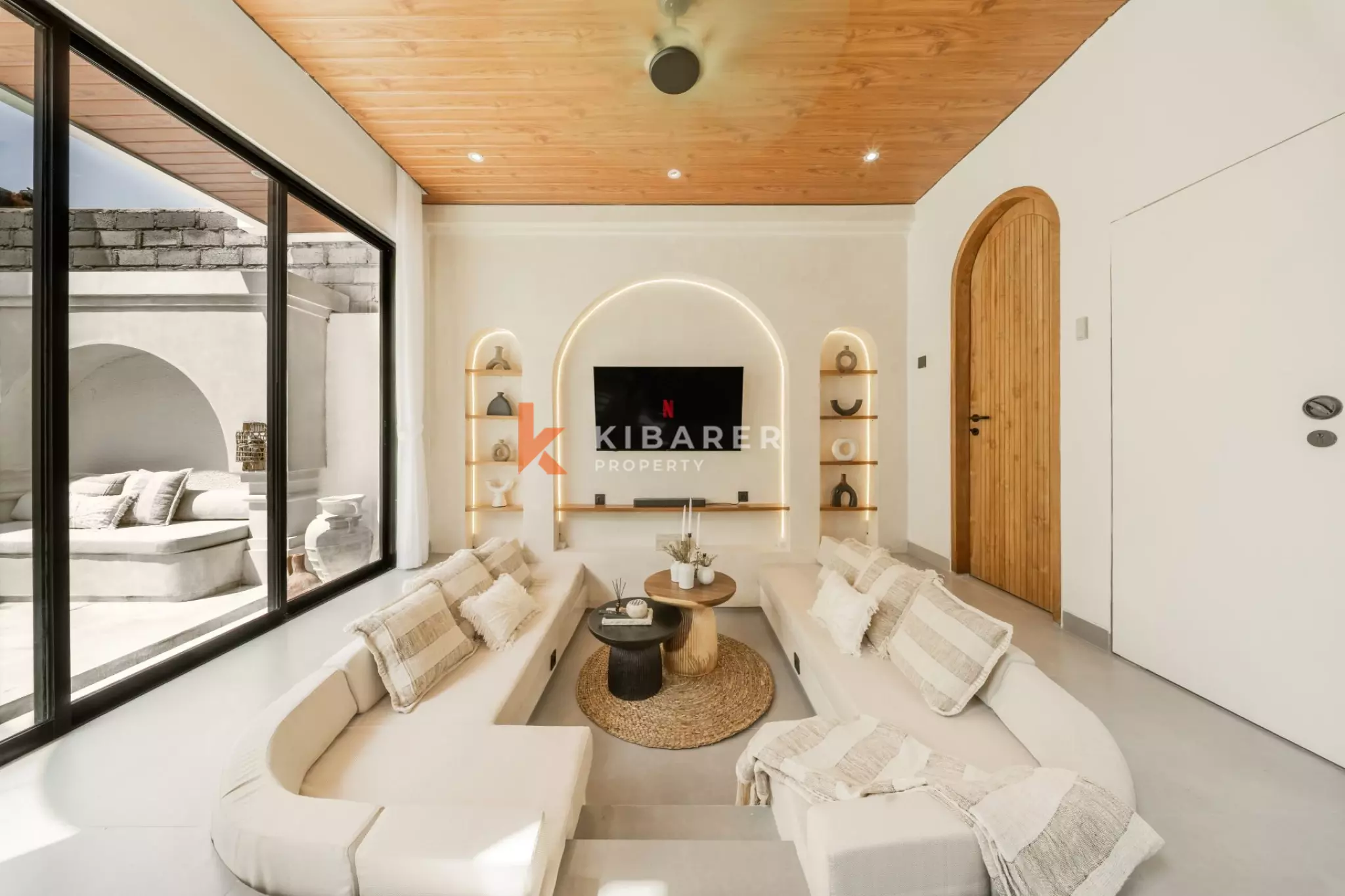 Chic Two Bedroom Villa with Enclosed Living in Up and Coming Padonan