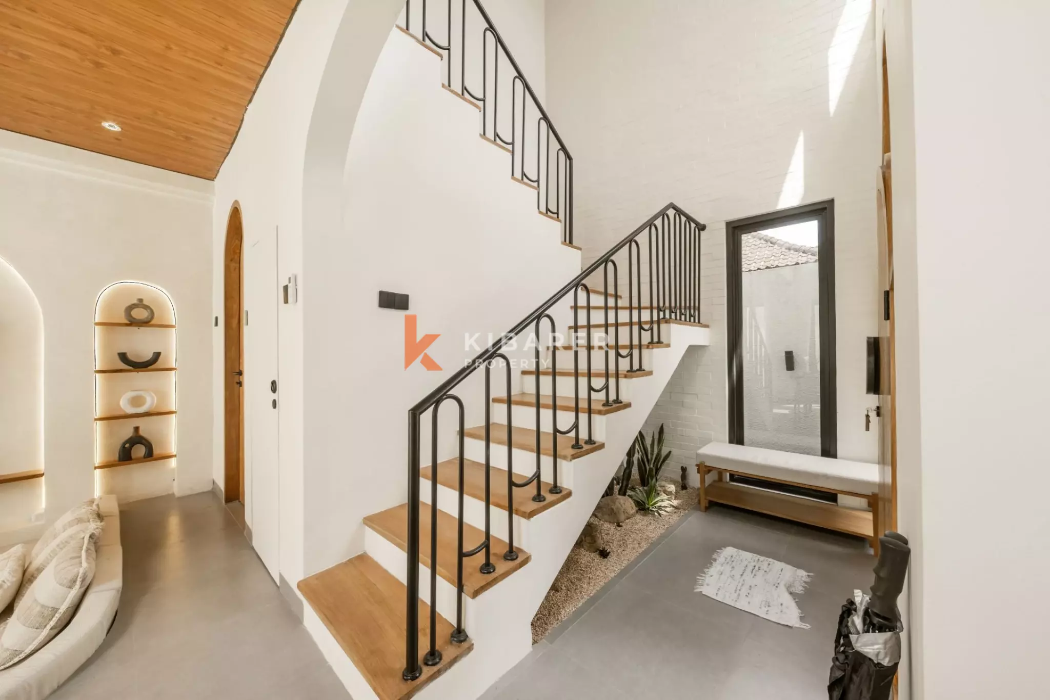Chic Two Bedroom Villa with Enclosed Living in Up and Coming Padonan