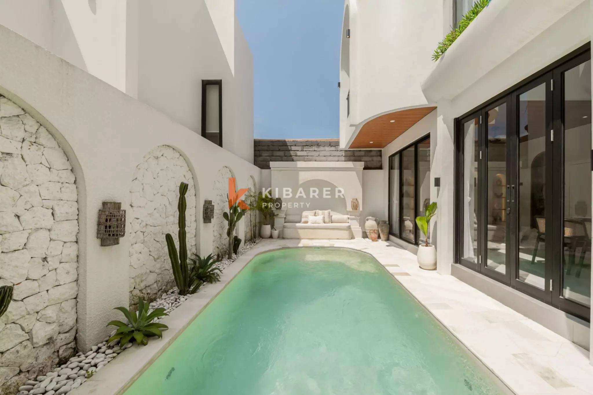 Chic Two Bedroom Villa with Enclosed Living in Up and Coming Padonan