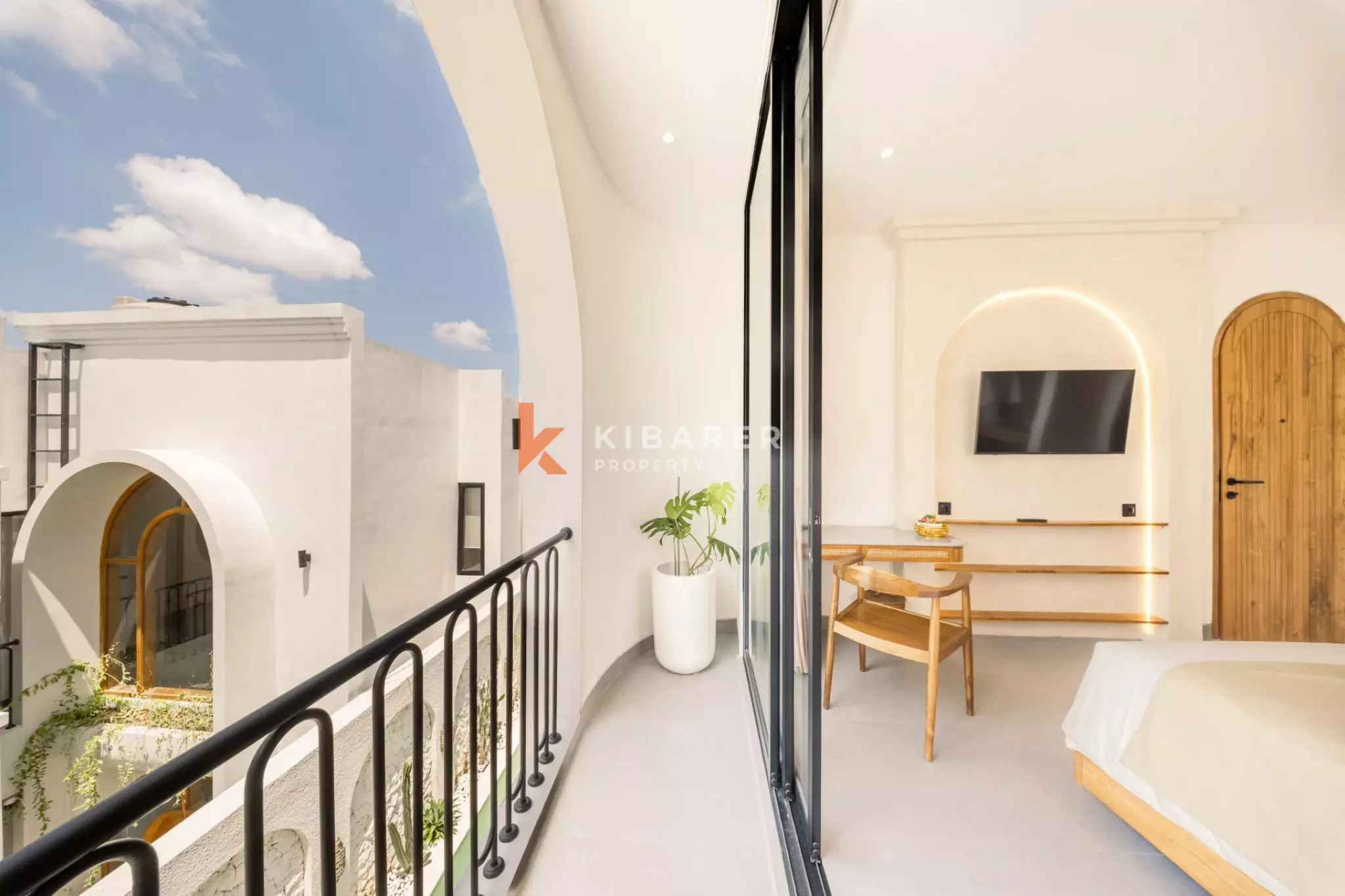 Chic Two Bedroom Villa with Enclosed Living in Up and Coming Padonan