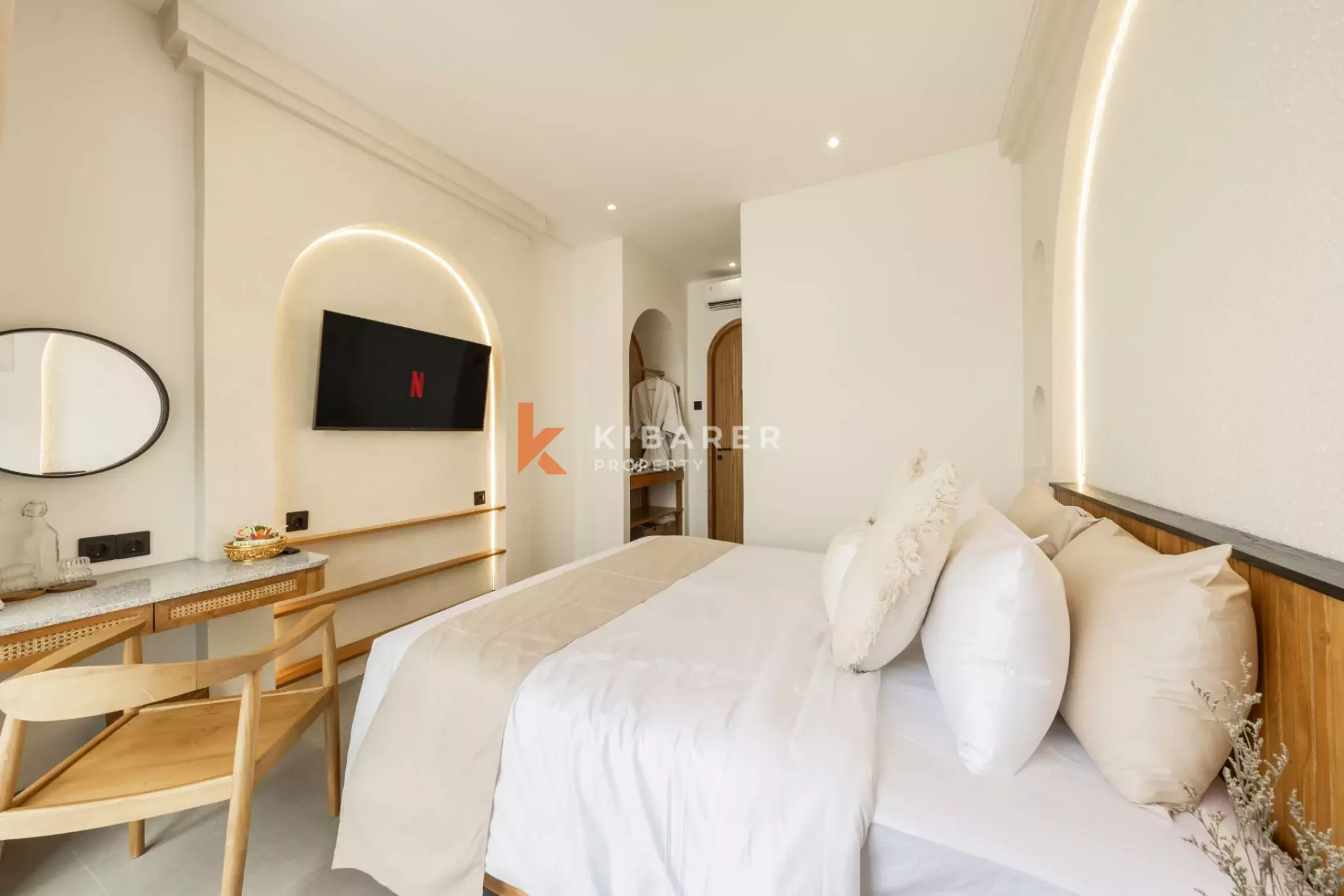 Chic Two Bedroom Villa with Enclosed Living in Up and Coming Padonan