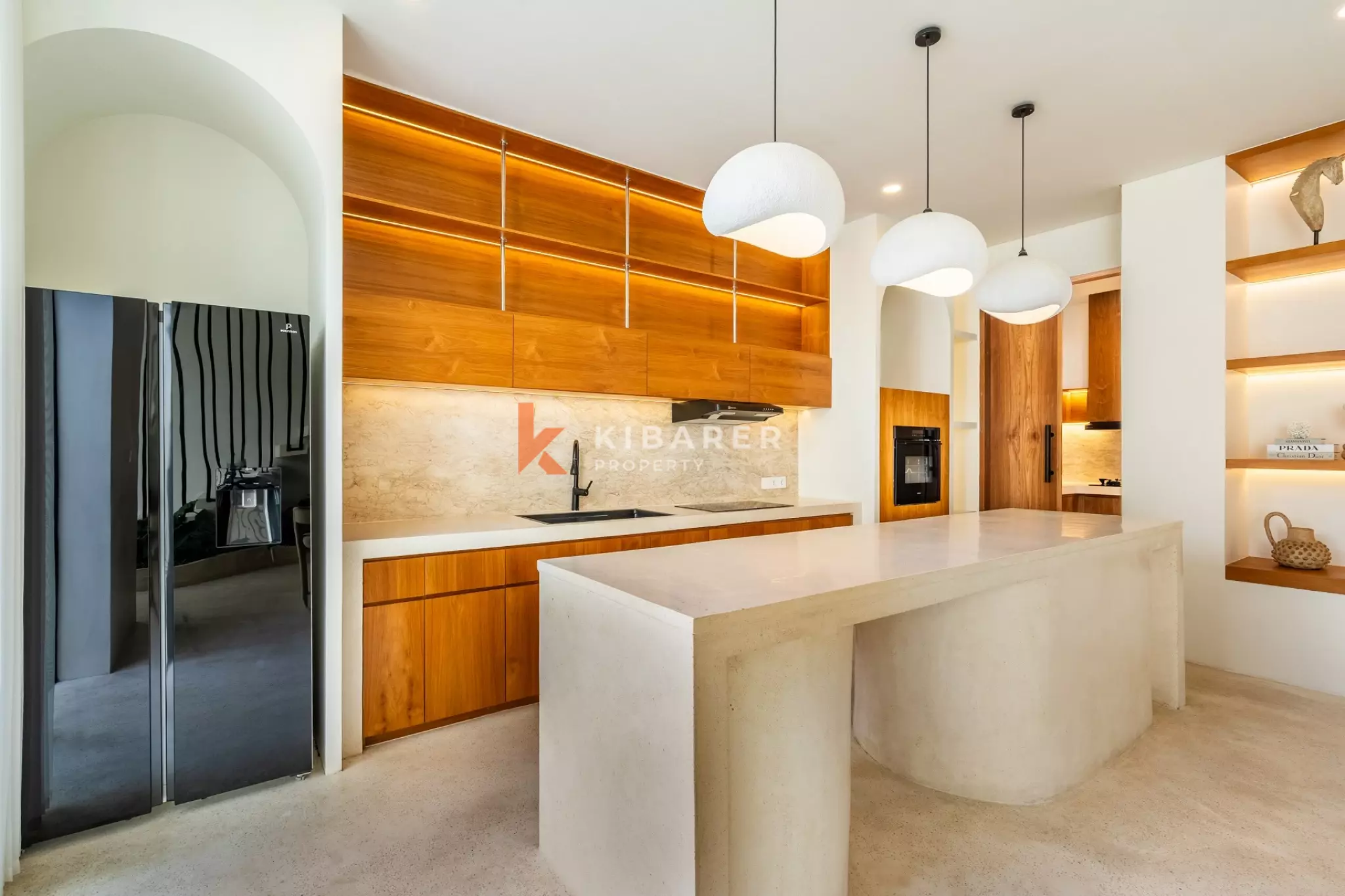 Elegant Family Four-Bedrooms Villa with Dual Kitchens in Ungasan