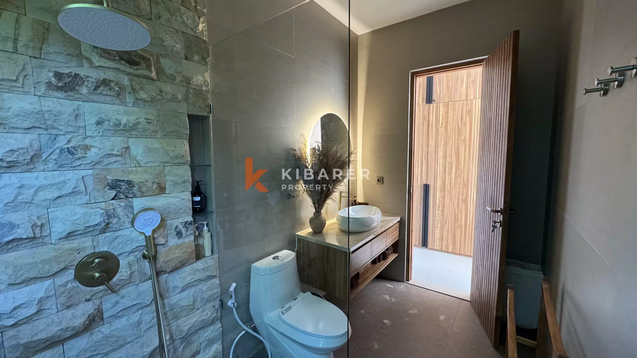 Bright Two-Bedroom Modern Pool Villa in Ungasan (Available until Middle December 2026)