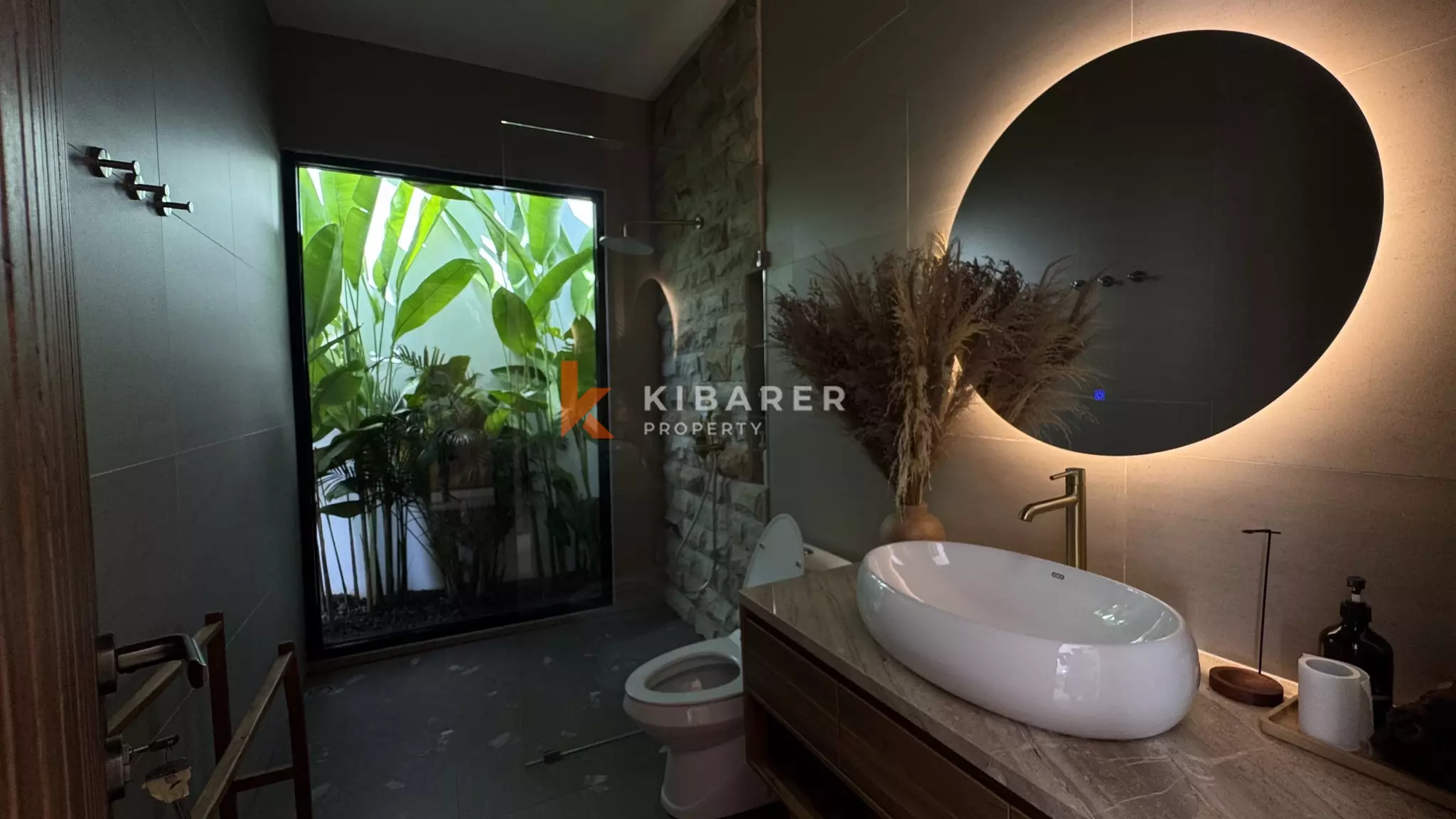 Bright Two-Bedroom Modern Pool Villa in Ungasan (Available until Middle December 2026)