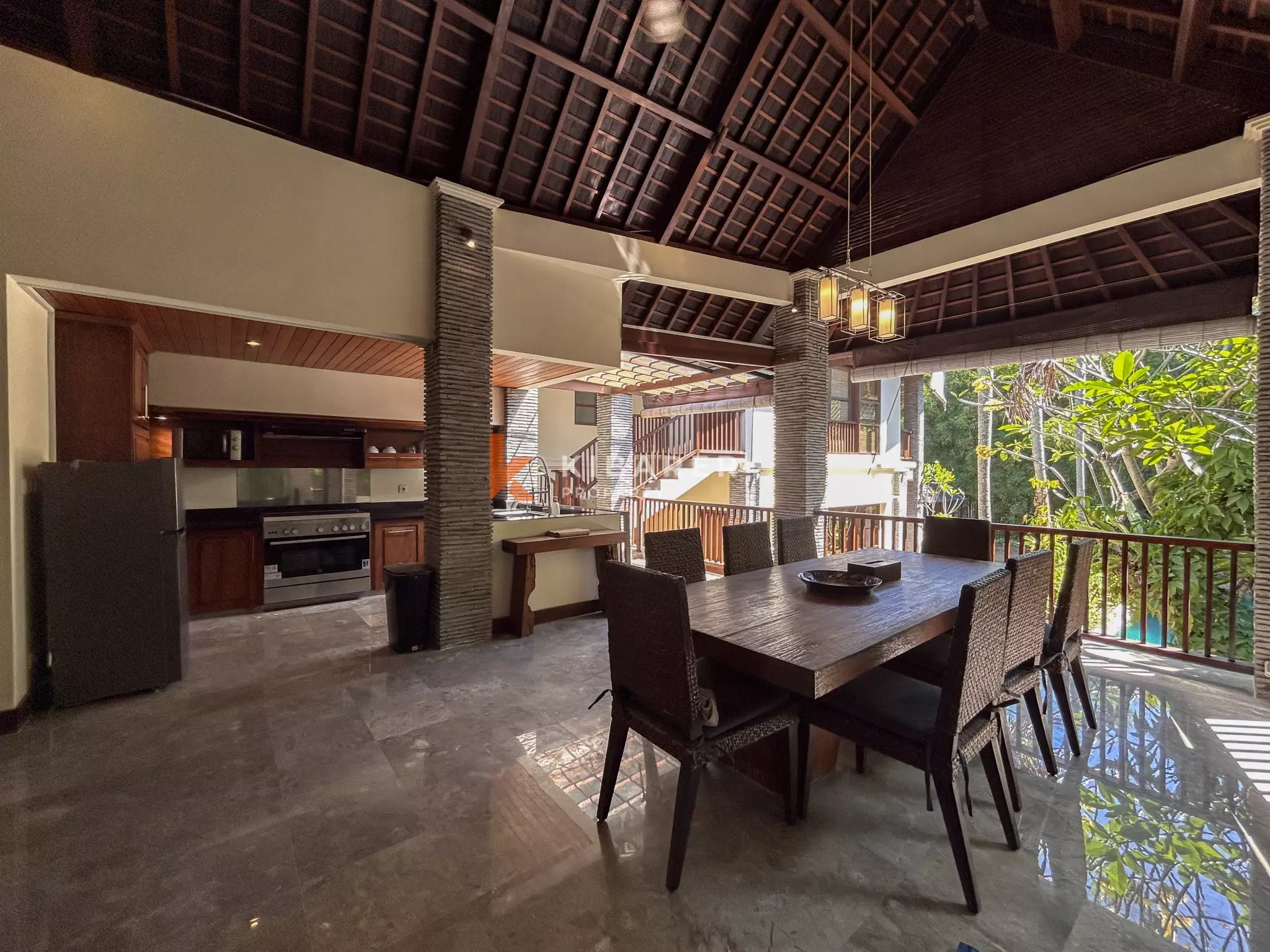 Elegant Four-Bedroom Tropical Oasis with Lush Garden and Private Pool in Umalas