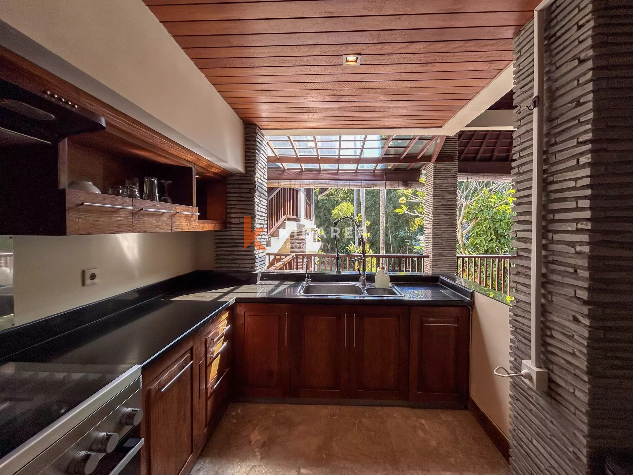 Elegant Four-Bedroom Tropical Oasis with Lush Garden and Private Pool in Umalas