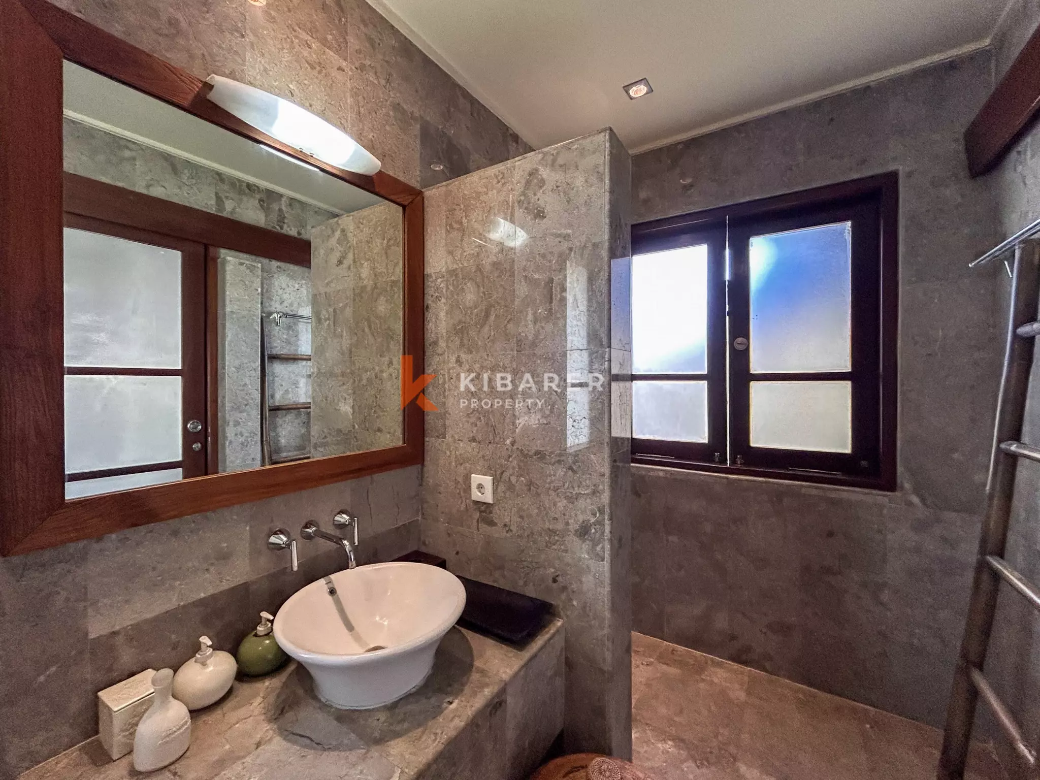 Elegant Four-Bedroom Tropical Oasis with Lush Garden and Private Pool in Umalas