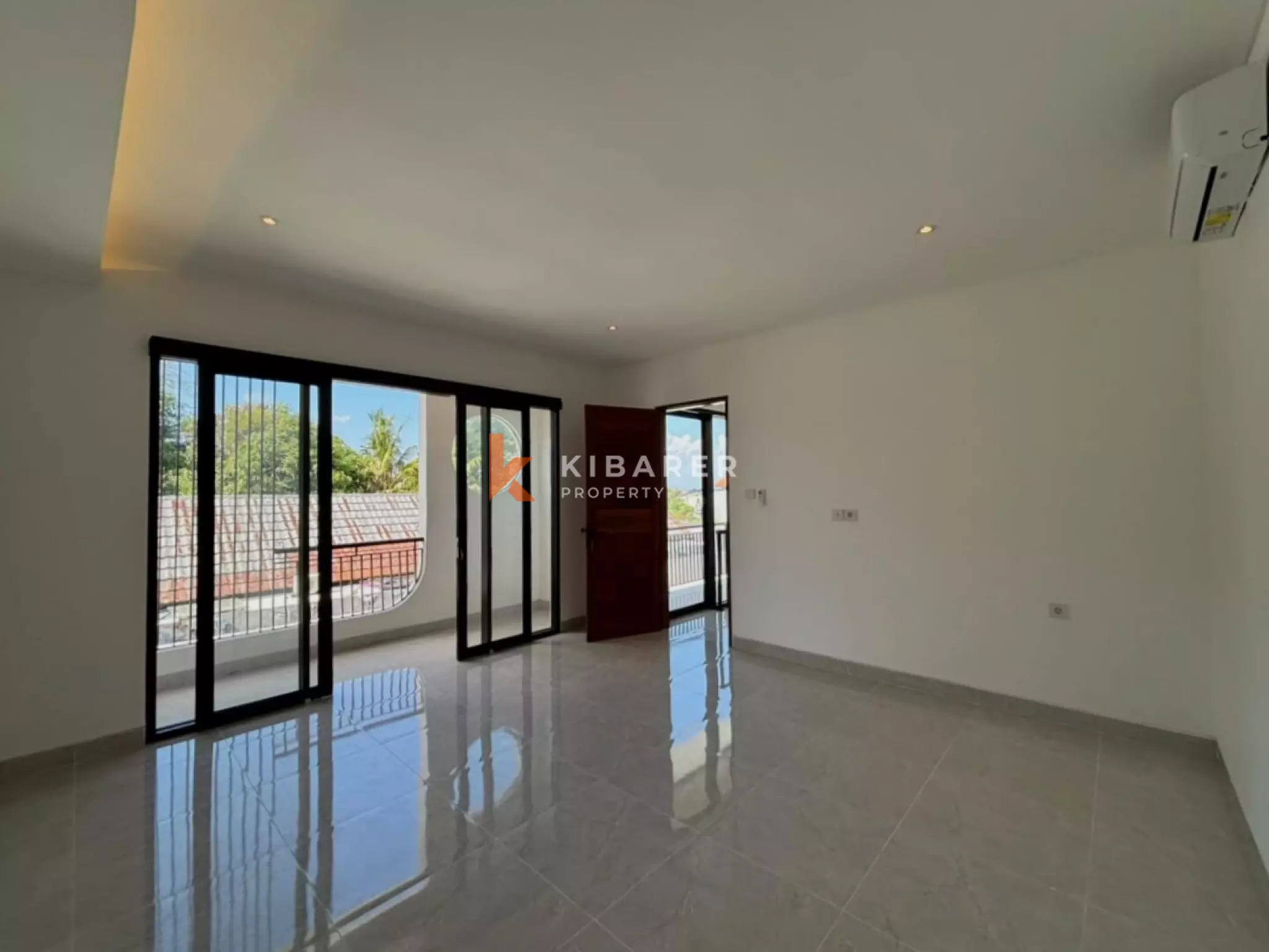 Villa 2 chambres non meublée dans le quartier le plus prisé de Berawa