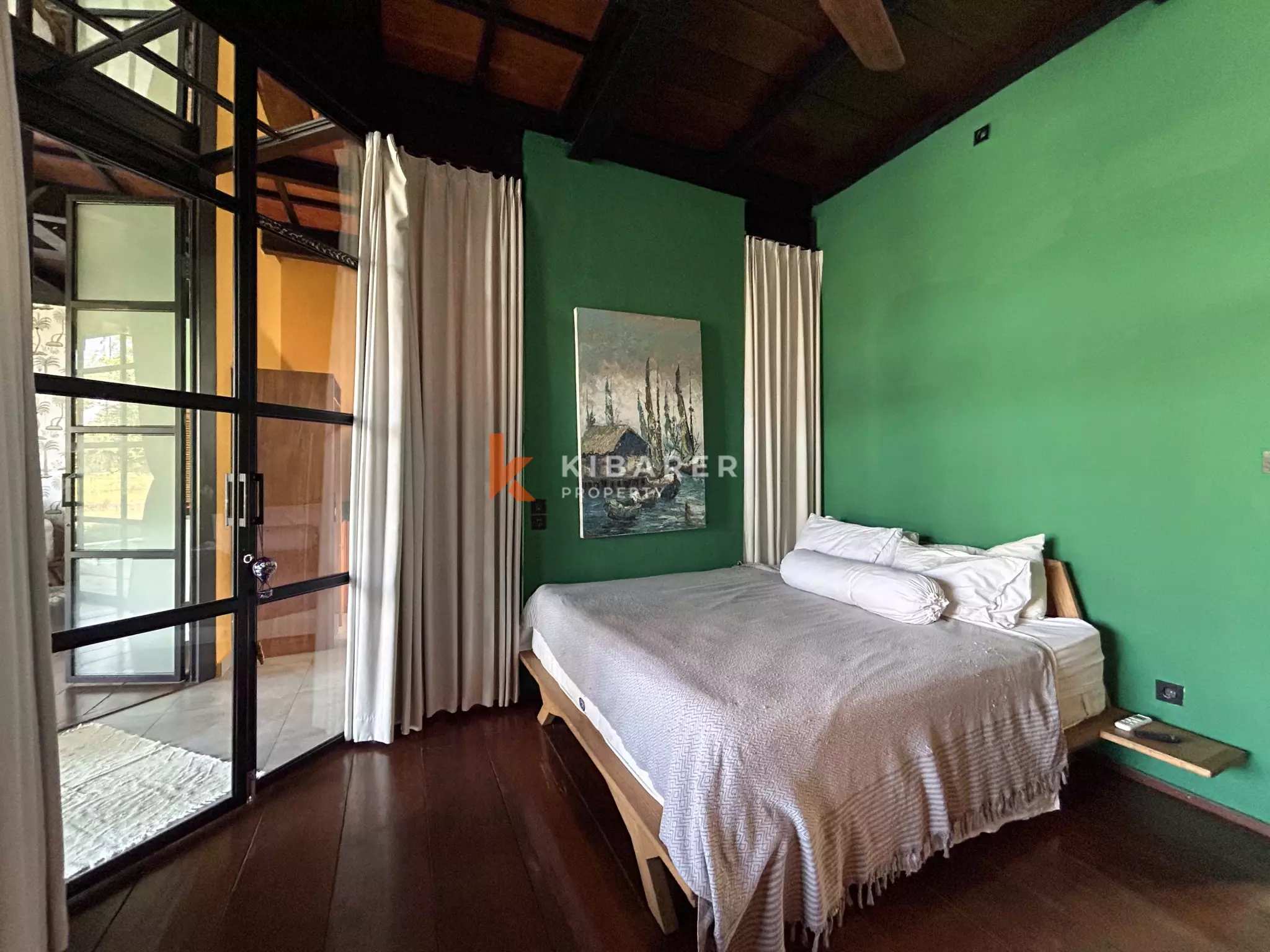 Élégante villa tropicale sur deux niveaux avec piscine privée à Seseh