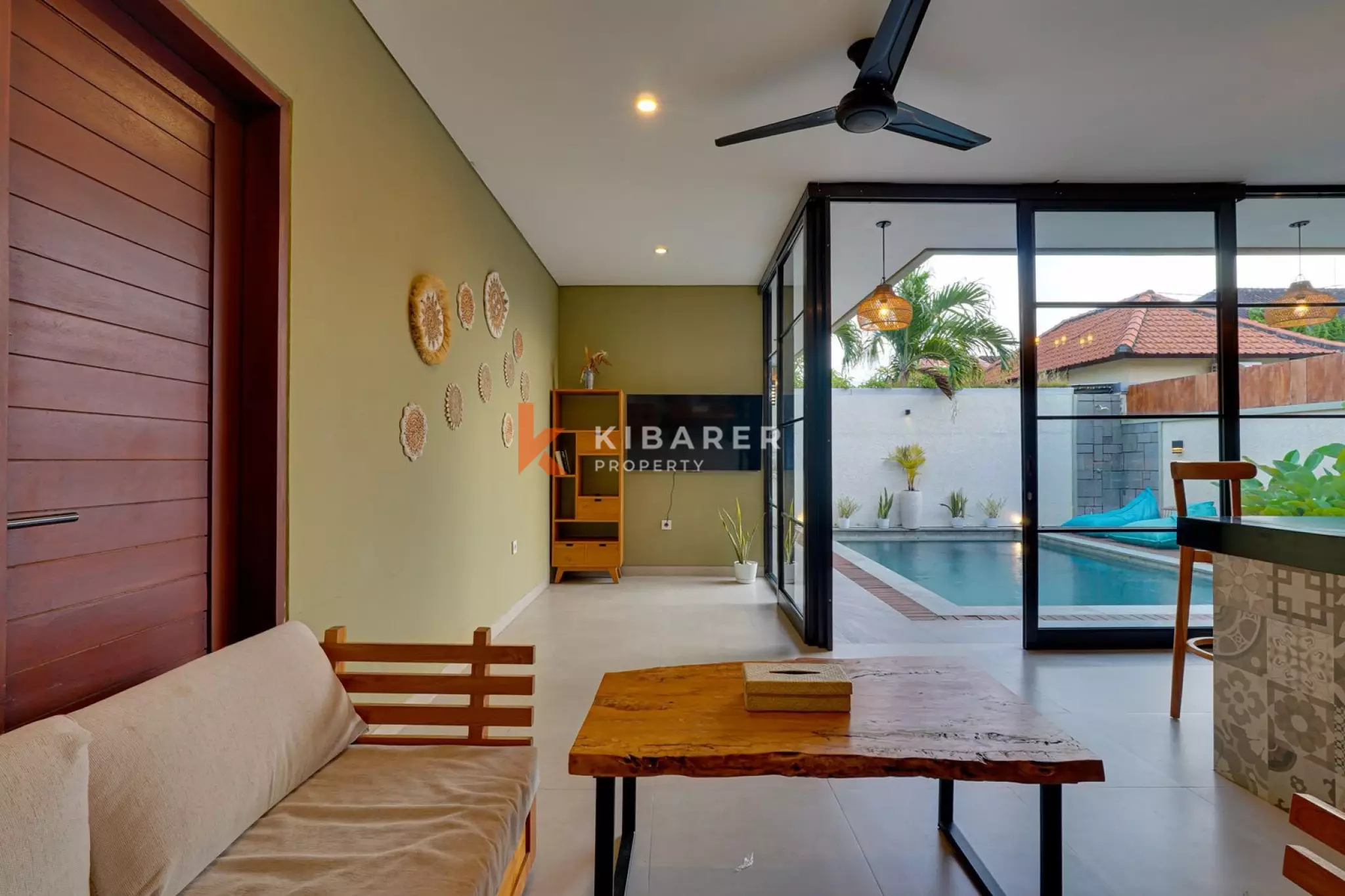 Magnifique villa tropicale de deux chambres avec piscine privée et séjour fermé à Umalas