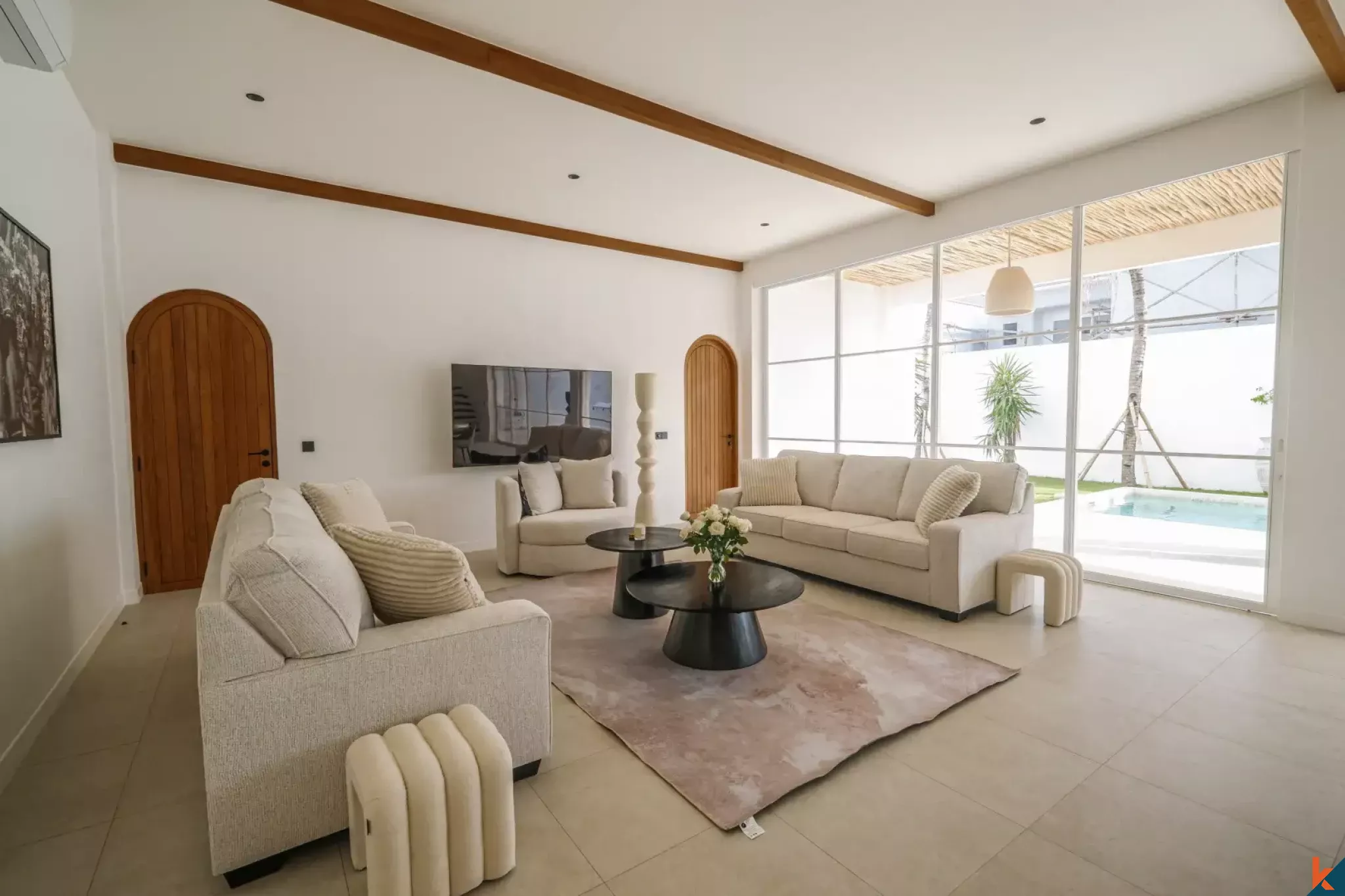 Villa de luxe de quatre chambres à louer à Sanur, en bord de mer