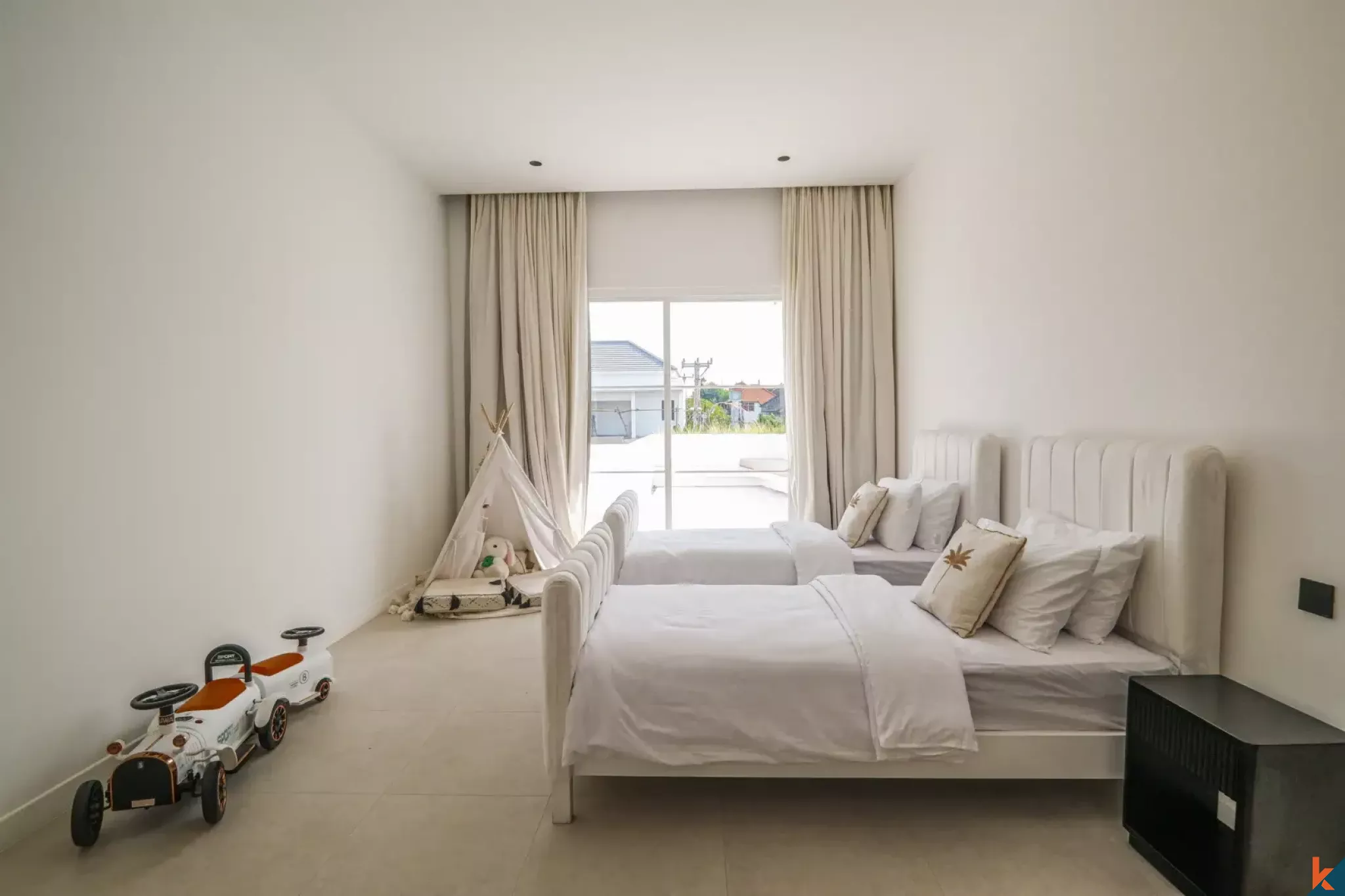 Villa de luxe de quatre chambres à louer à Sanur, en bord de mer