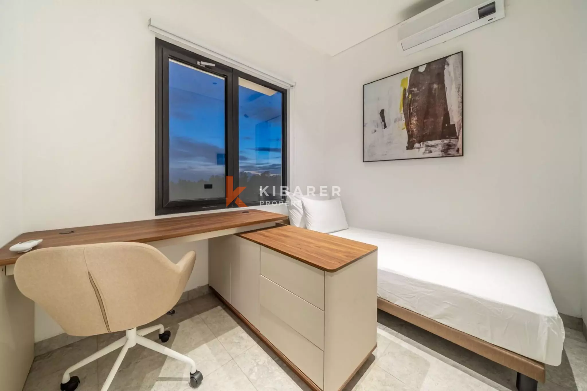Villa Modern Pribadi dengan Tiga Kamar Tidur, Pemandangan Sawah dan Pegunungan di Ubud