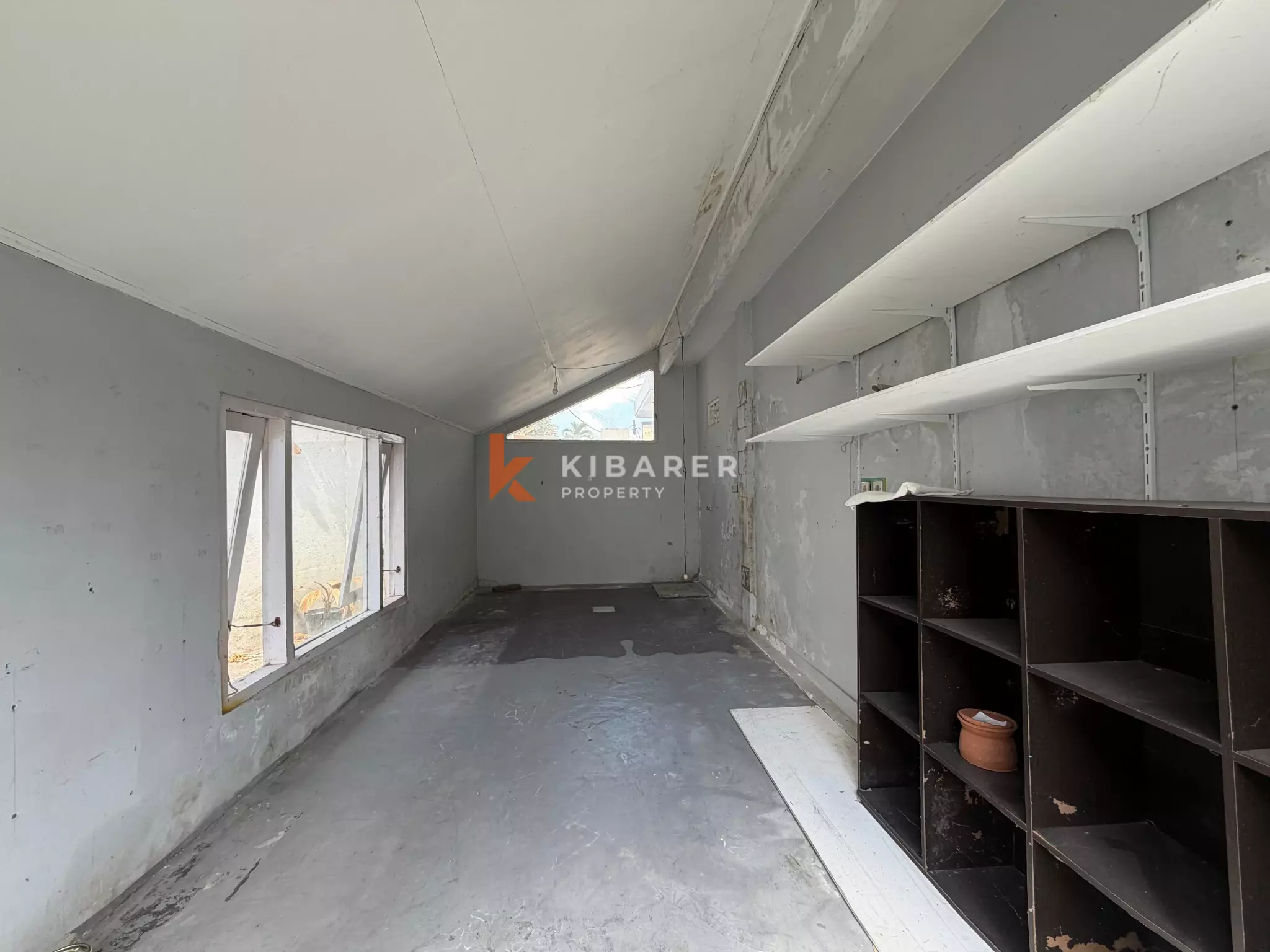 Vila Klasik Tiga Kamar Tidur Tanpa Perabot di Umalas