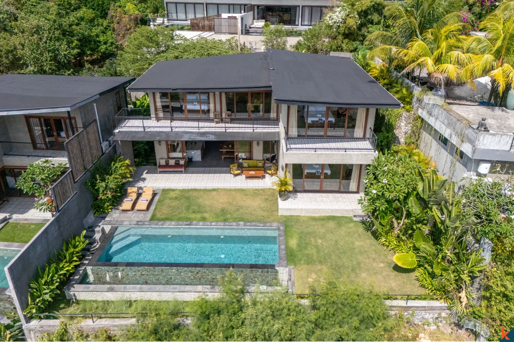 Vila Elegan 3 Kamar Tidur dengan Pemandangan Laut di Uluwatu dan Kolam Renang Pribadi