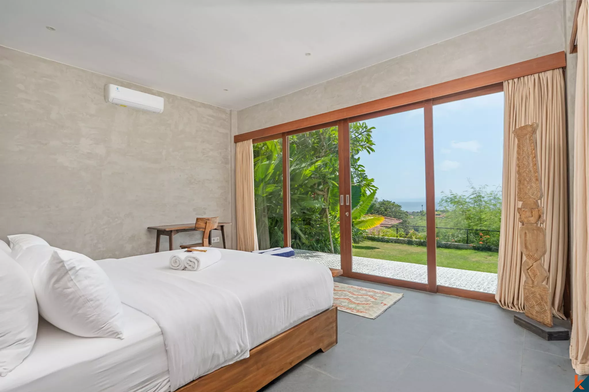 Vila Elegan 3 Kamar Tidur dengan Pemandangan Laut di Uluwatu dan Kolam Renang Pribadi