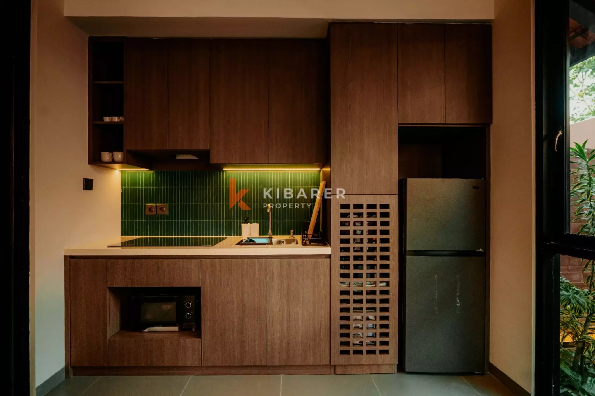 Warm Contemporary Two-Bedroom Tropical Villa with Private Pool in Jimbaran
