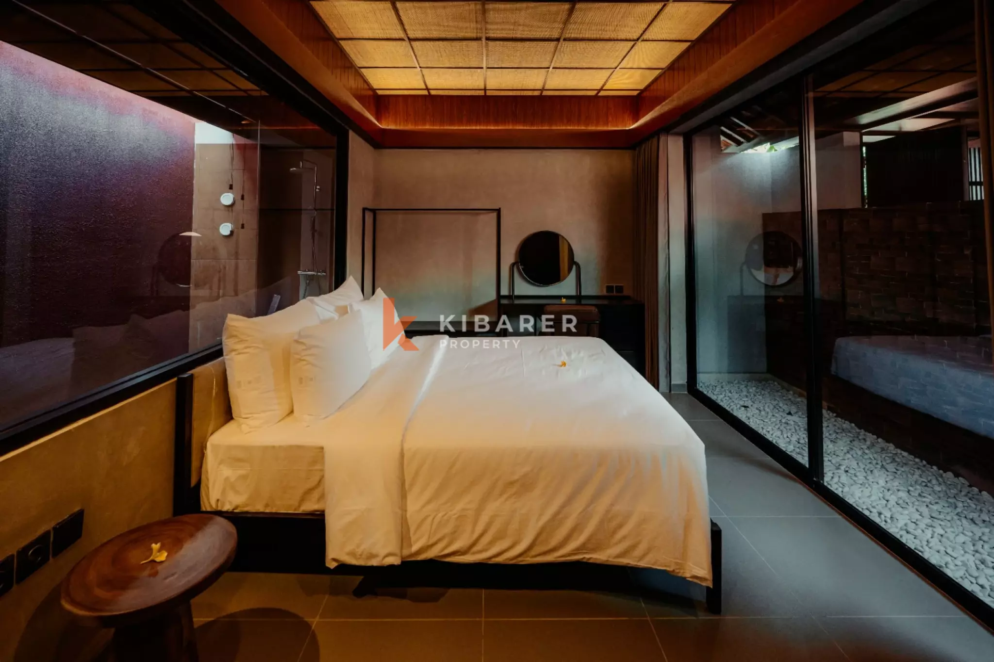 Warm Contemporary Two-Bedroom Tropical Villa with Private Pool in Jimbaran