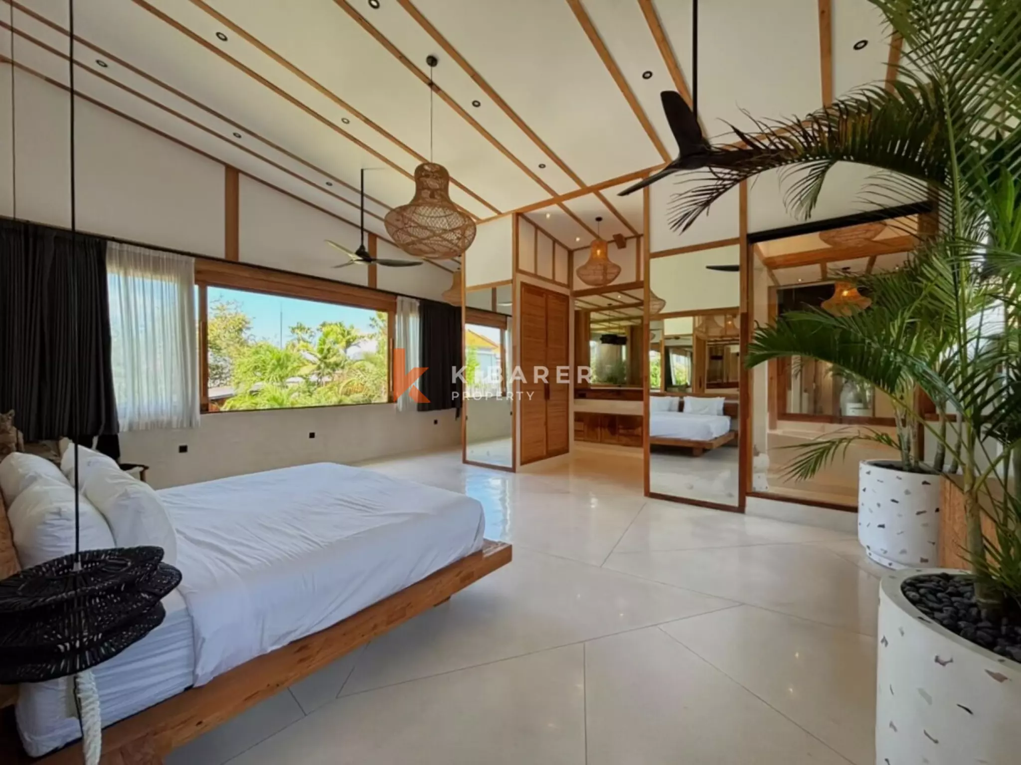 An Exceptional Five Bedroom Luxury Villa in the Heart of Bumbak - Umalas