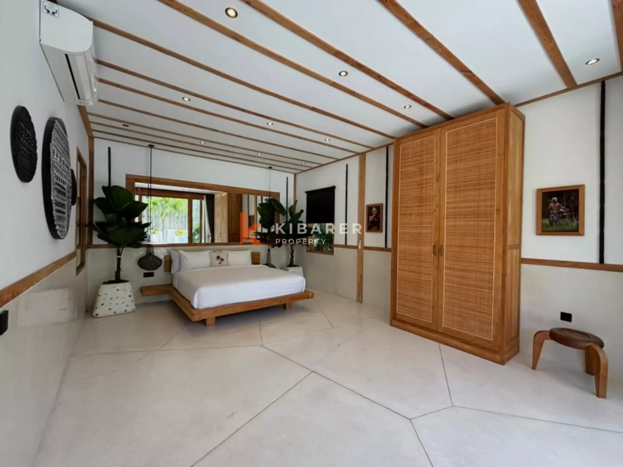An Exceptional Five Bedroom Luxury Villa in the Heart of Bumbak - Umalas