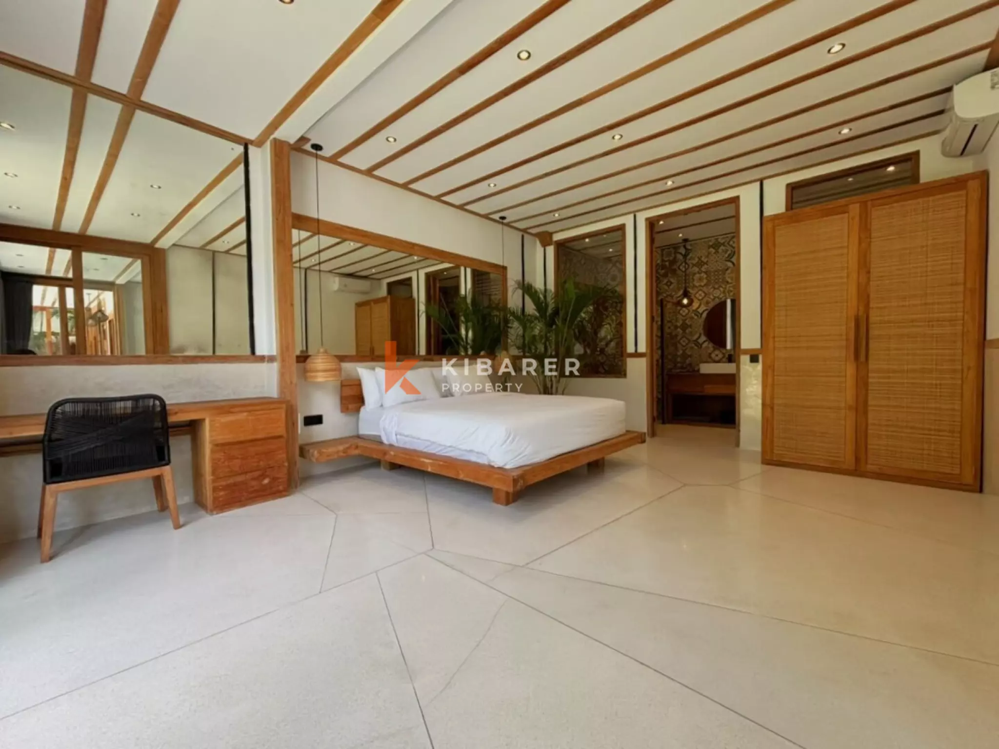 An Exceptional Five Bedroom Luxury Villa in the Heart of Bumbak - Umalas