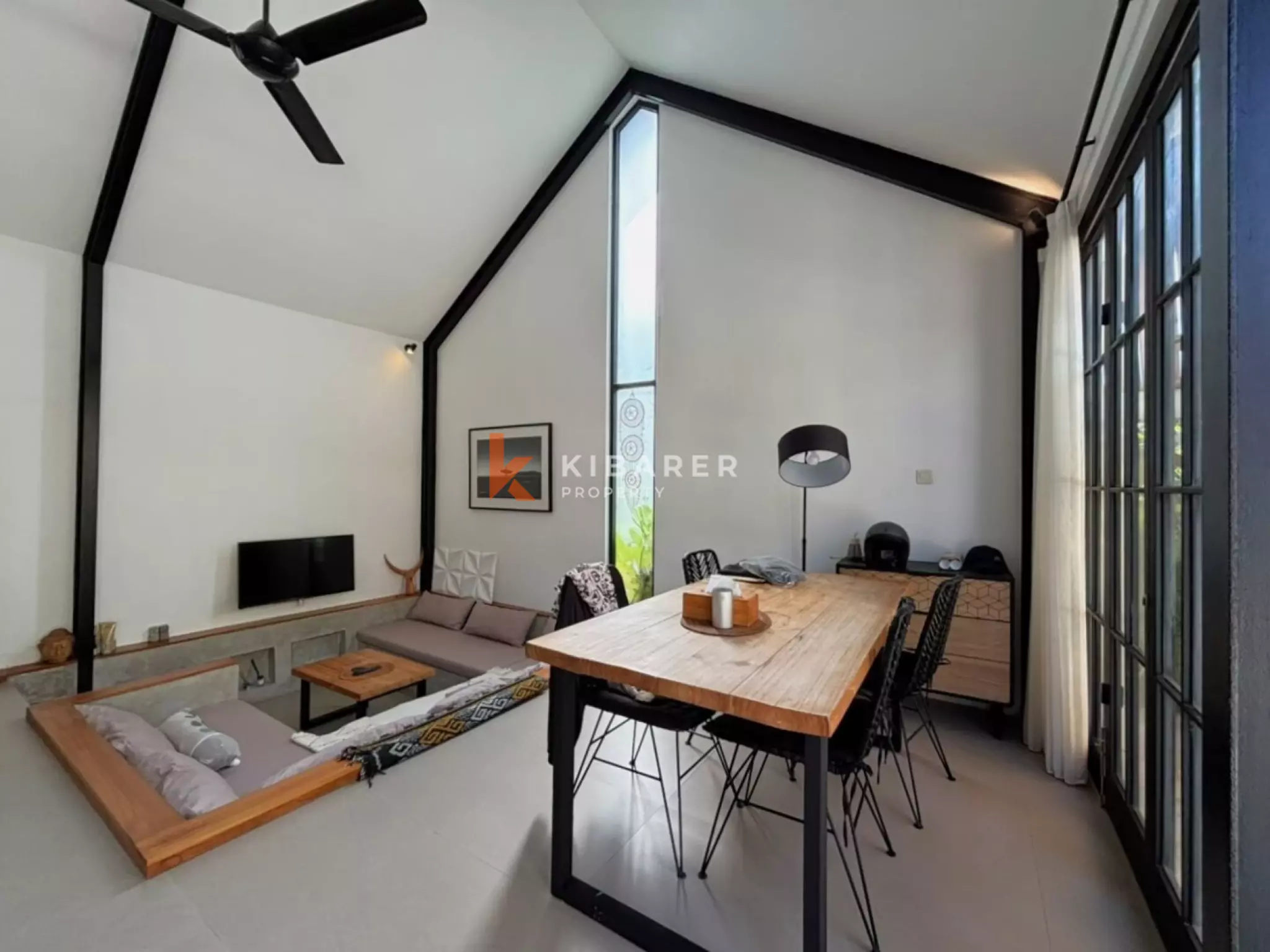 Modern Designer One Bedroom Villa with Plunge Pool in Tumbak Bayuh