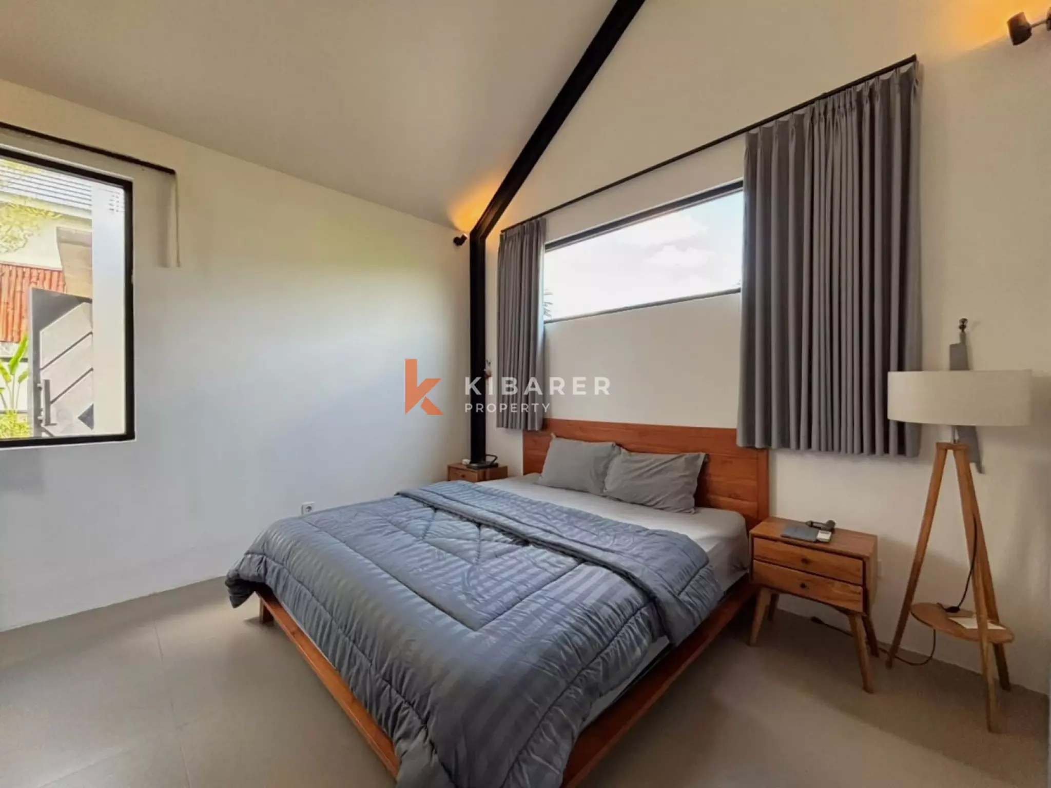 Modern Designer One Bedroom Villa with Plunge Pool in Tumbak Bayuh