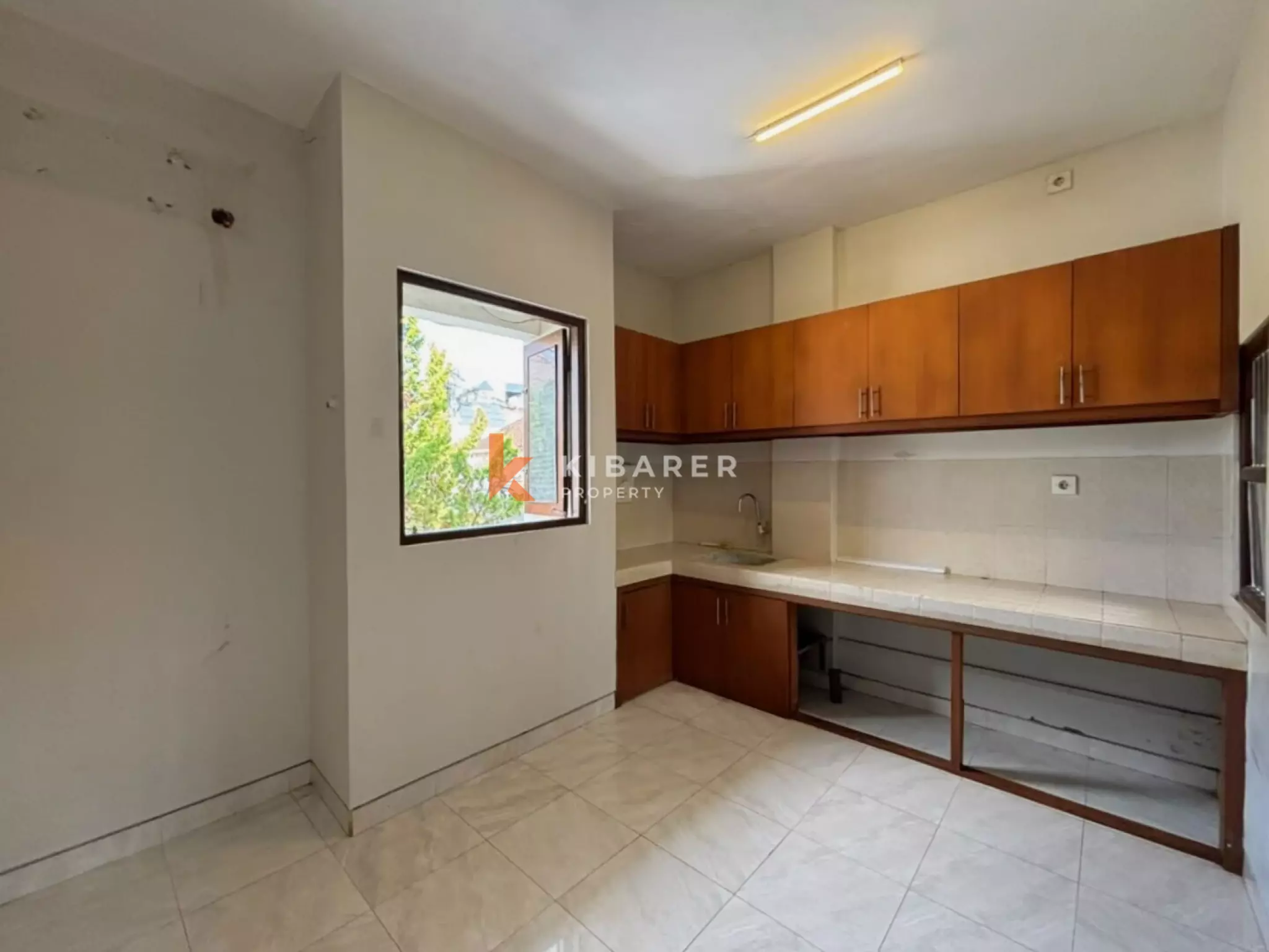 Ready To Rent Three Bedroom Private Villa in Berawa's Best Location (Minimum 2 years rental)