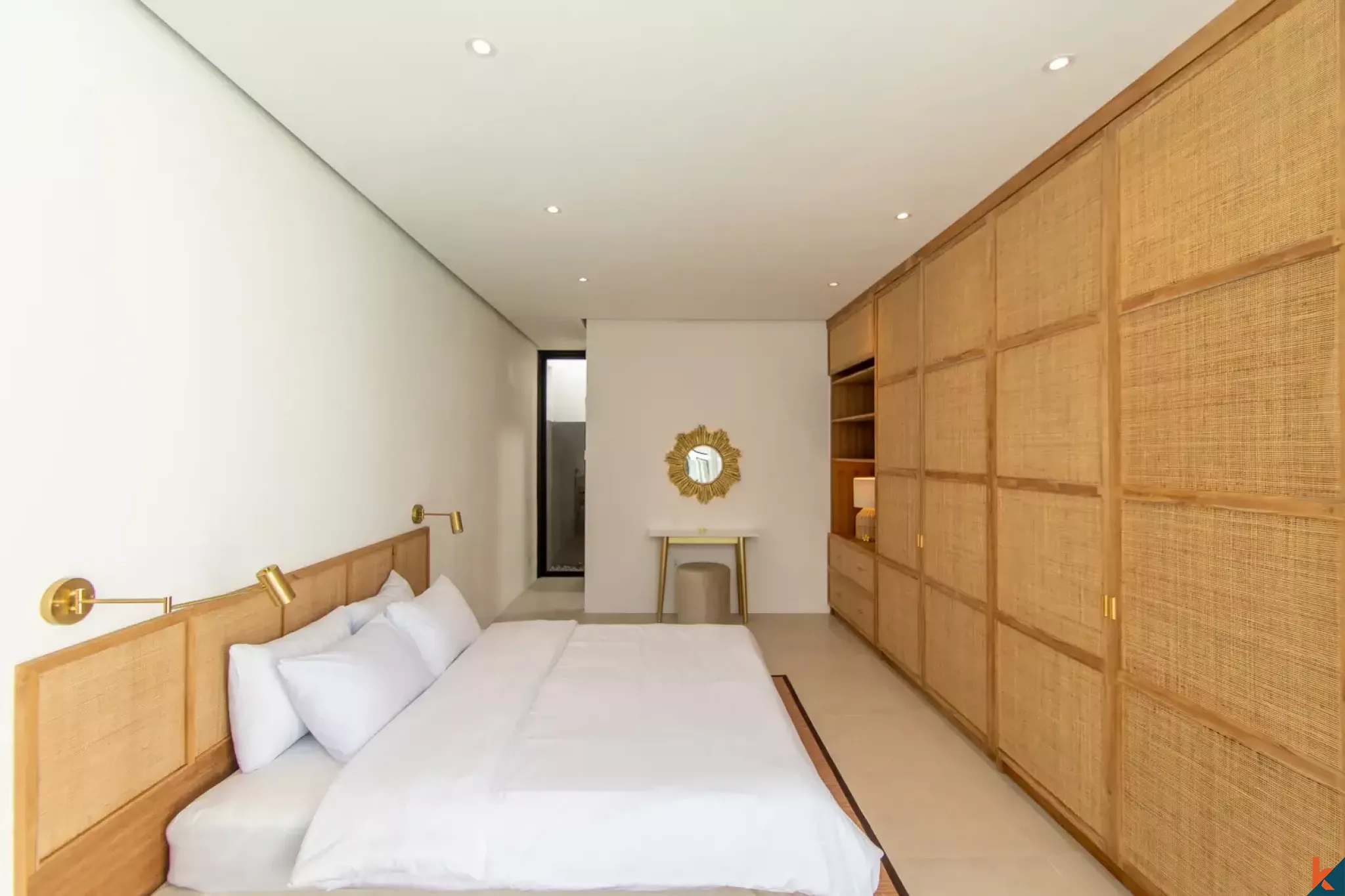 Vila Sewa Dua Kamar Tidur Elegan yang Baru di Lokasi Utama Sanur