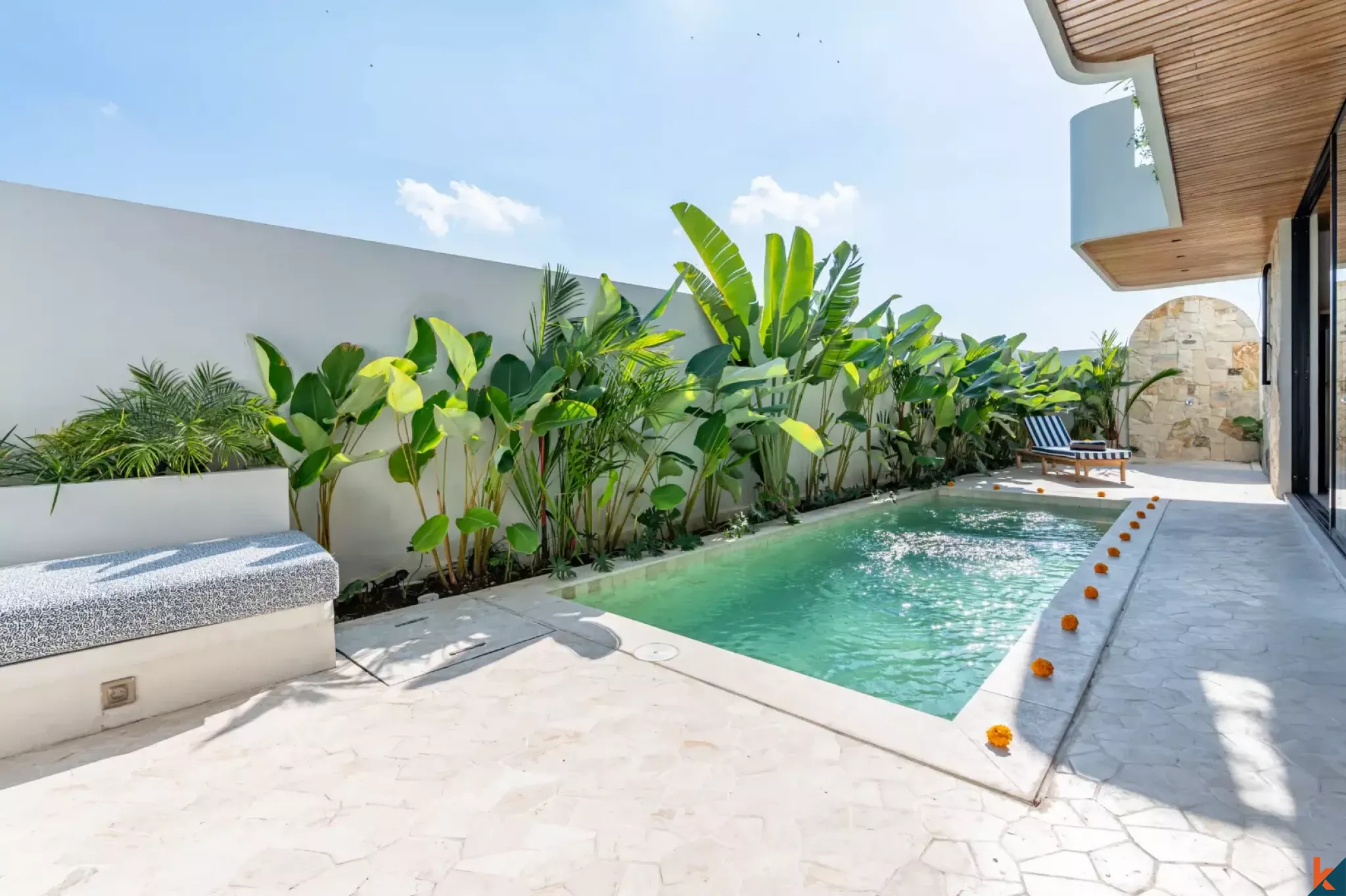 Modern Mediterranean Two Bedroom Villa for Lease in Munggu