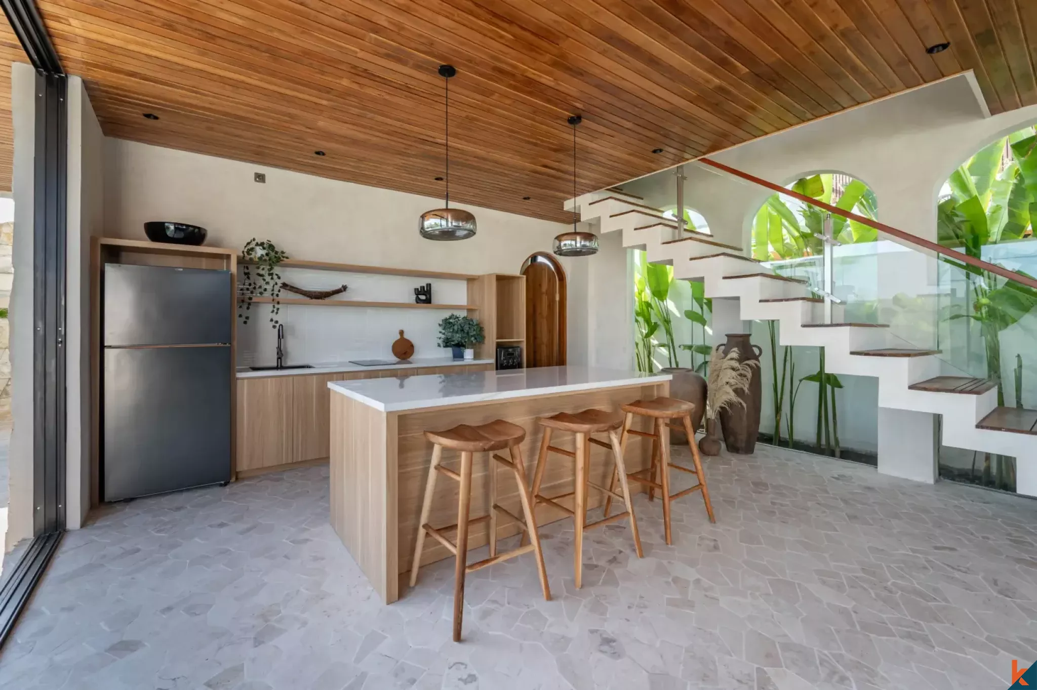 Modern Mediterranean Two Bedroom Villa for Lease in Munggu