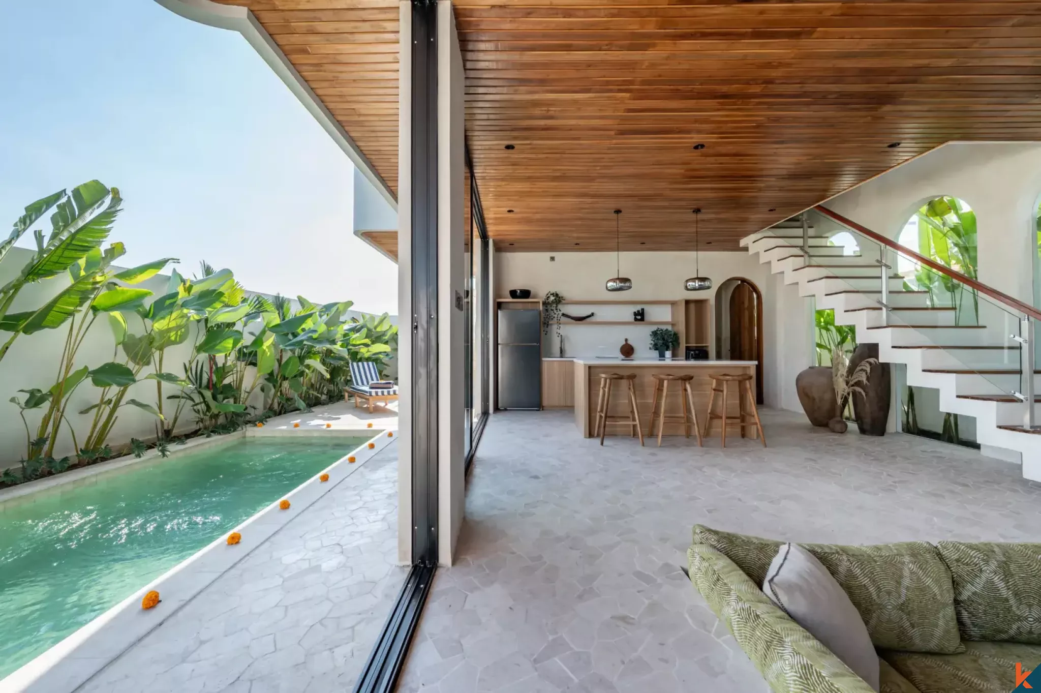 Modern Mediterranean Two Bedroom Villa for Lease in Munggu