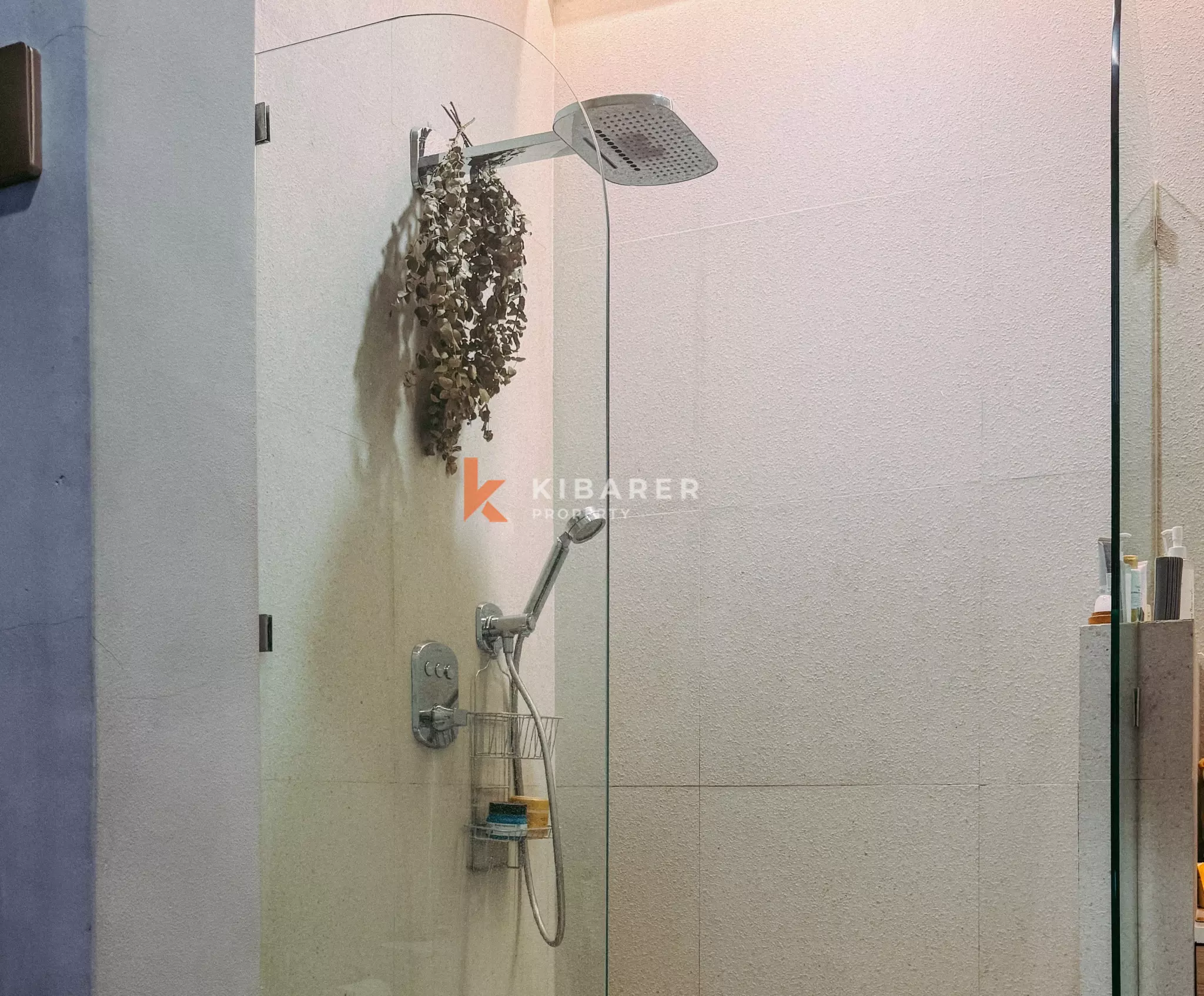 Modern Two-Bedroom Home with Flexible Room in Nusa Dua