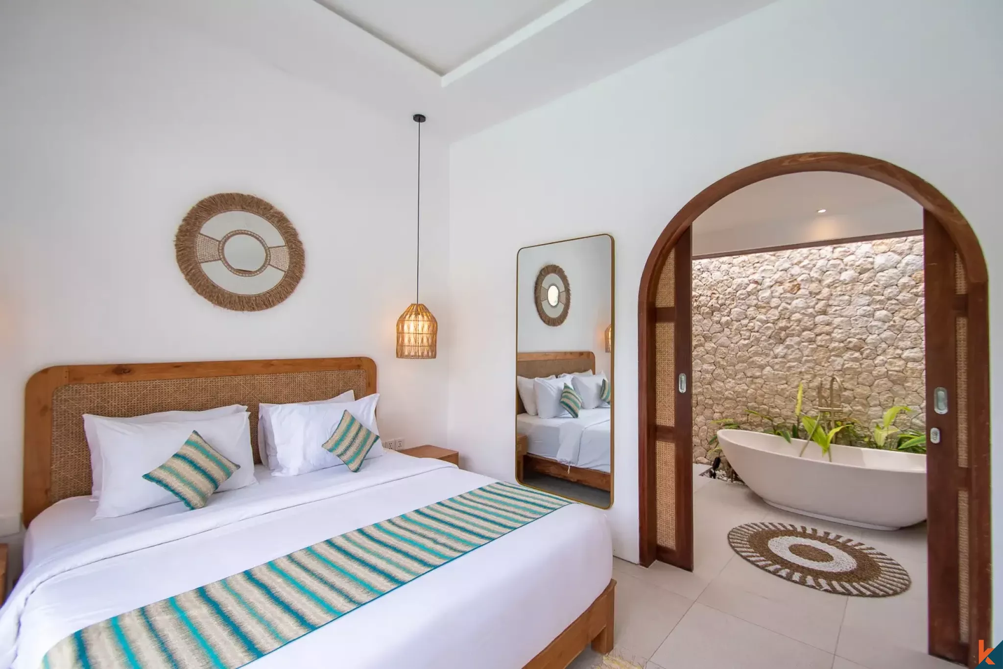 Vila indah dengan tiga kamar tidur hak sewa dijual di Uluwatu