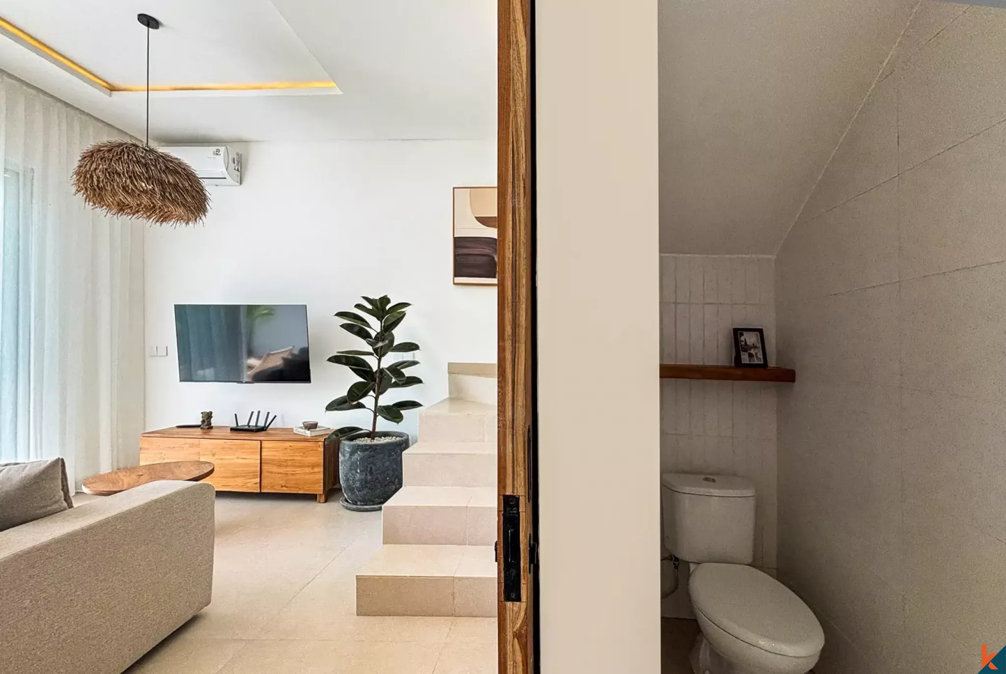 Amazing Two Bedroom Property for Lease with Modern Style in Balangan