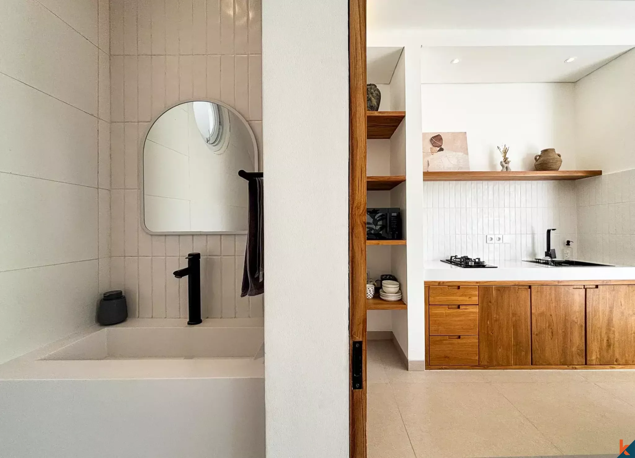 Amazing Two Bedroom Property for Lease with Modern Style in Balangan