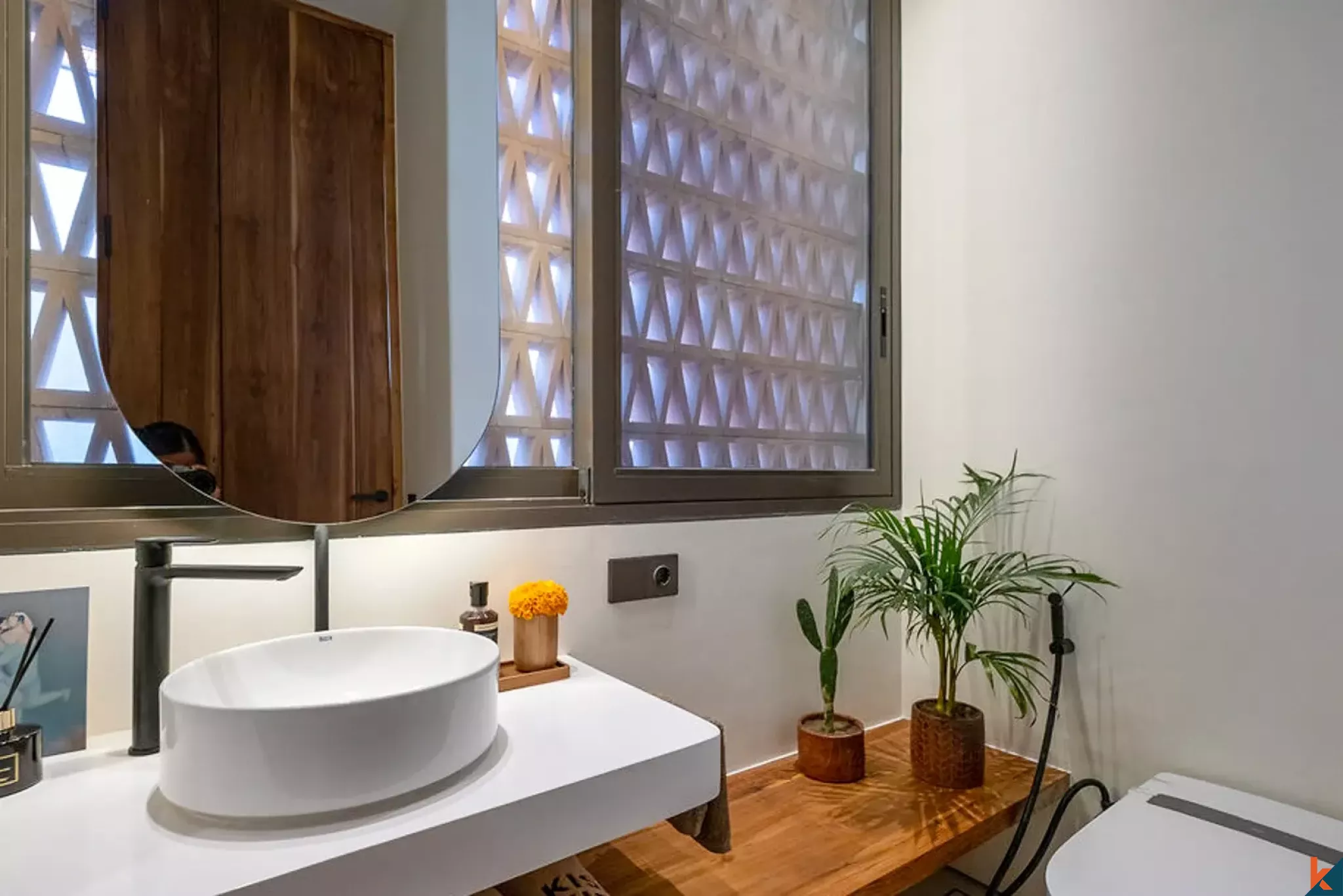 Beautiful two bedroom leasehold property with Mediterranean influences in Tumbak Bayuh (Delivery in September 2026)