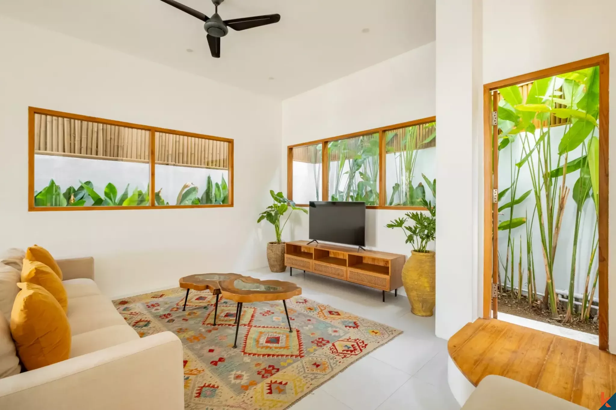 Beautiful Mediterranean Four Bedroom Leasehold Villa in North-East of Canggu