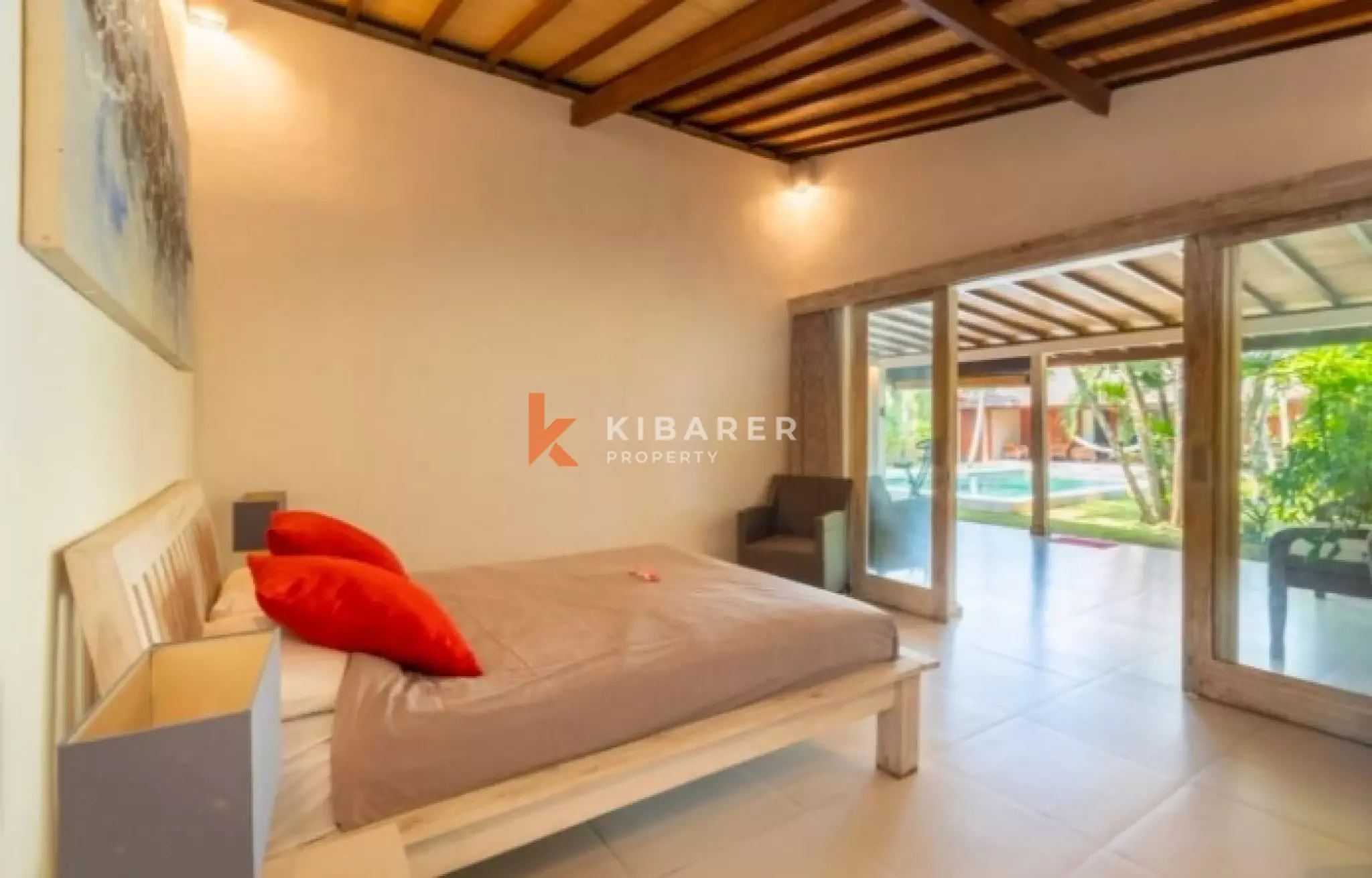 Charming Three-Bedroom Villa Walking Distance to Nyanyi Beach