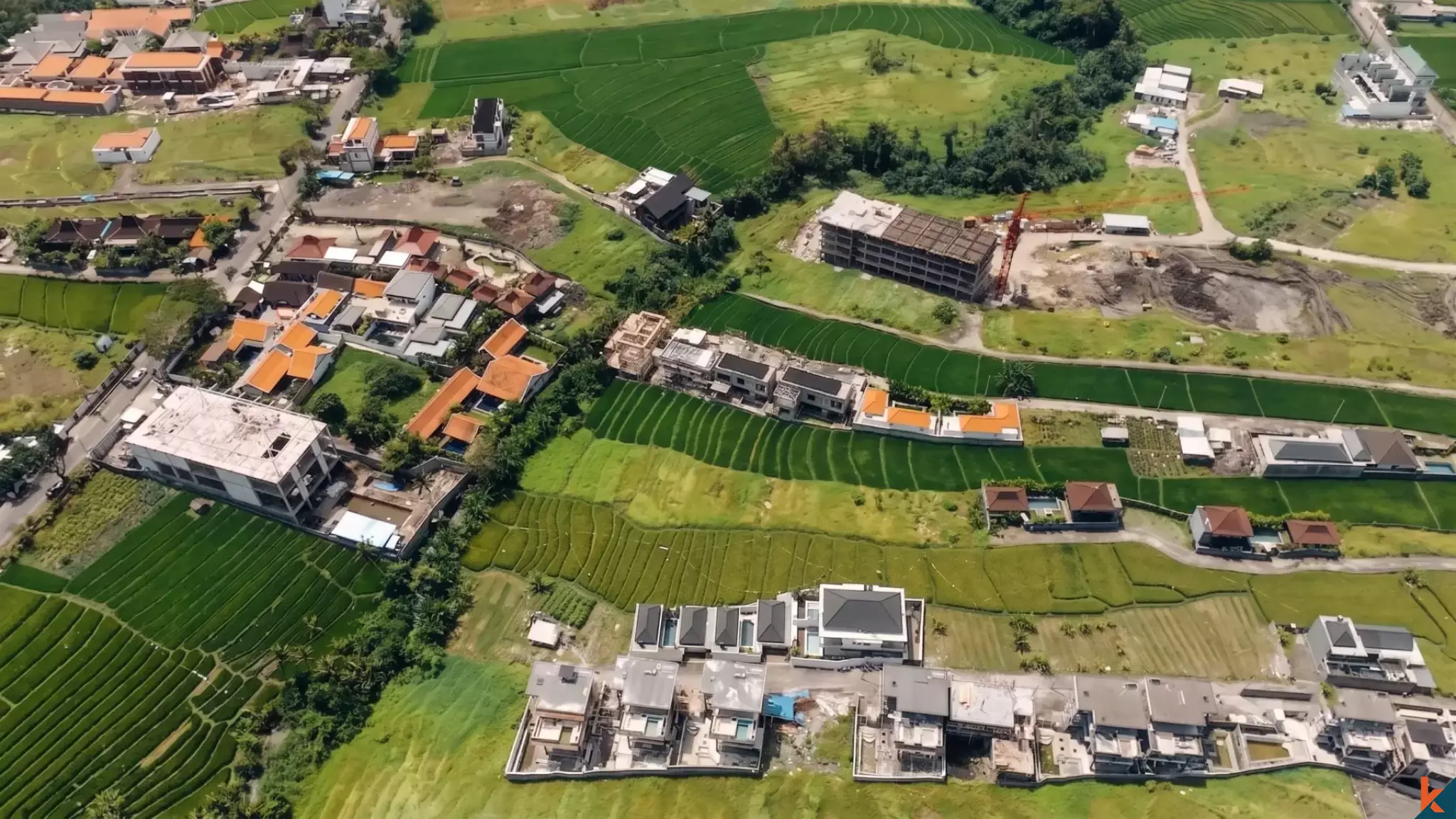 Terrain stratégique de 20 ares en bail emphytéotique situé dans une zone touristique prisée de Pererenan