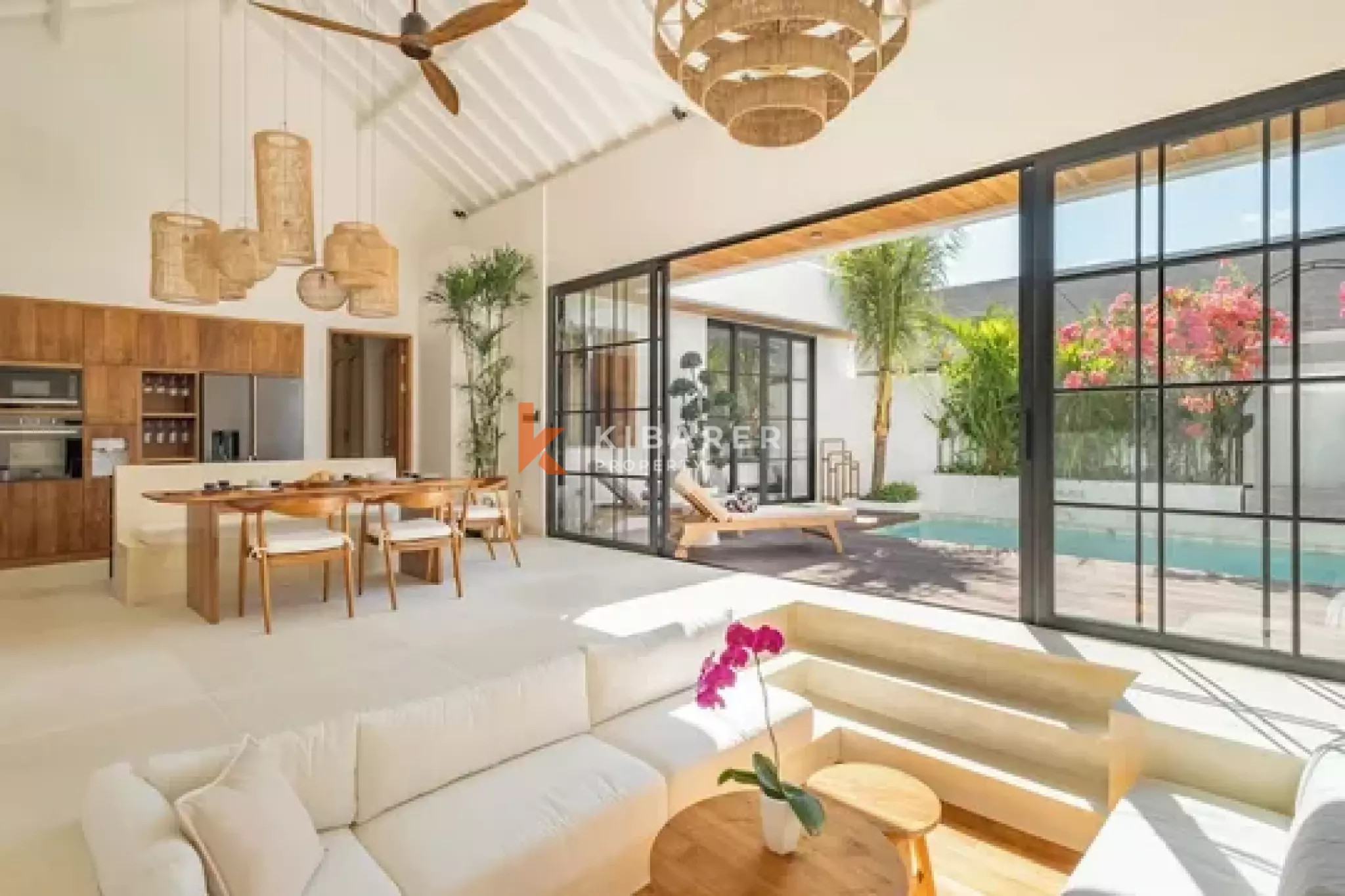 Sophisticated Three Bedroom Coastal Living in the Heart of Pecatu
