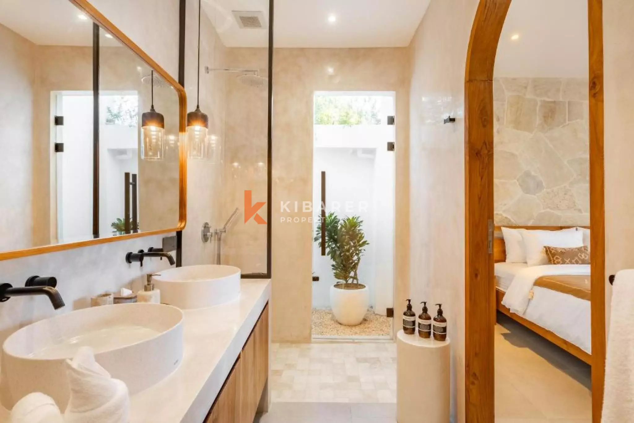 Elegant Three-Bedroom Villa in the Heart of Pecatu