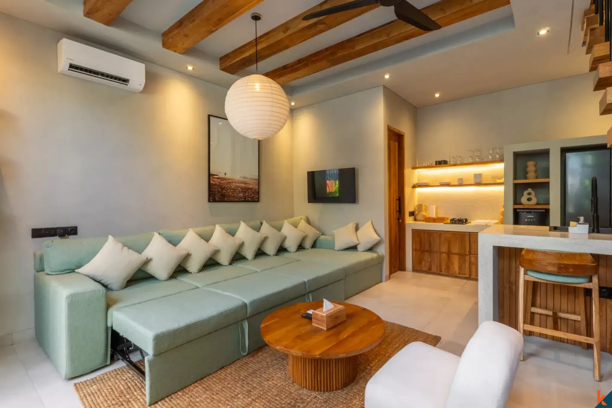 One bedroom contemporary modern villa for lease in Bingin