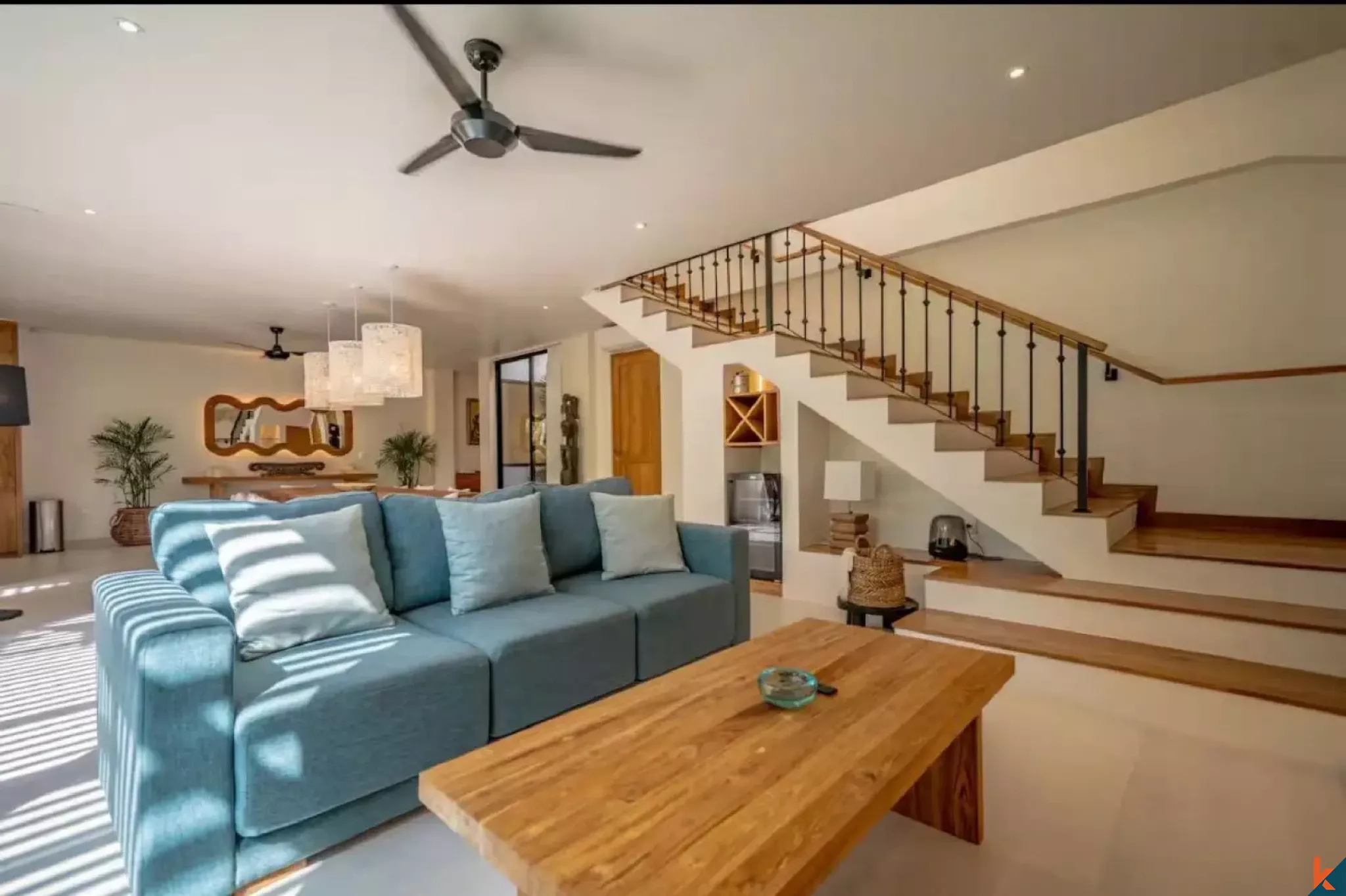 Vila Tiga Kamar Tidur Modern Dijual Dekat Pantai Nyang Nyang - Uluwatu