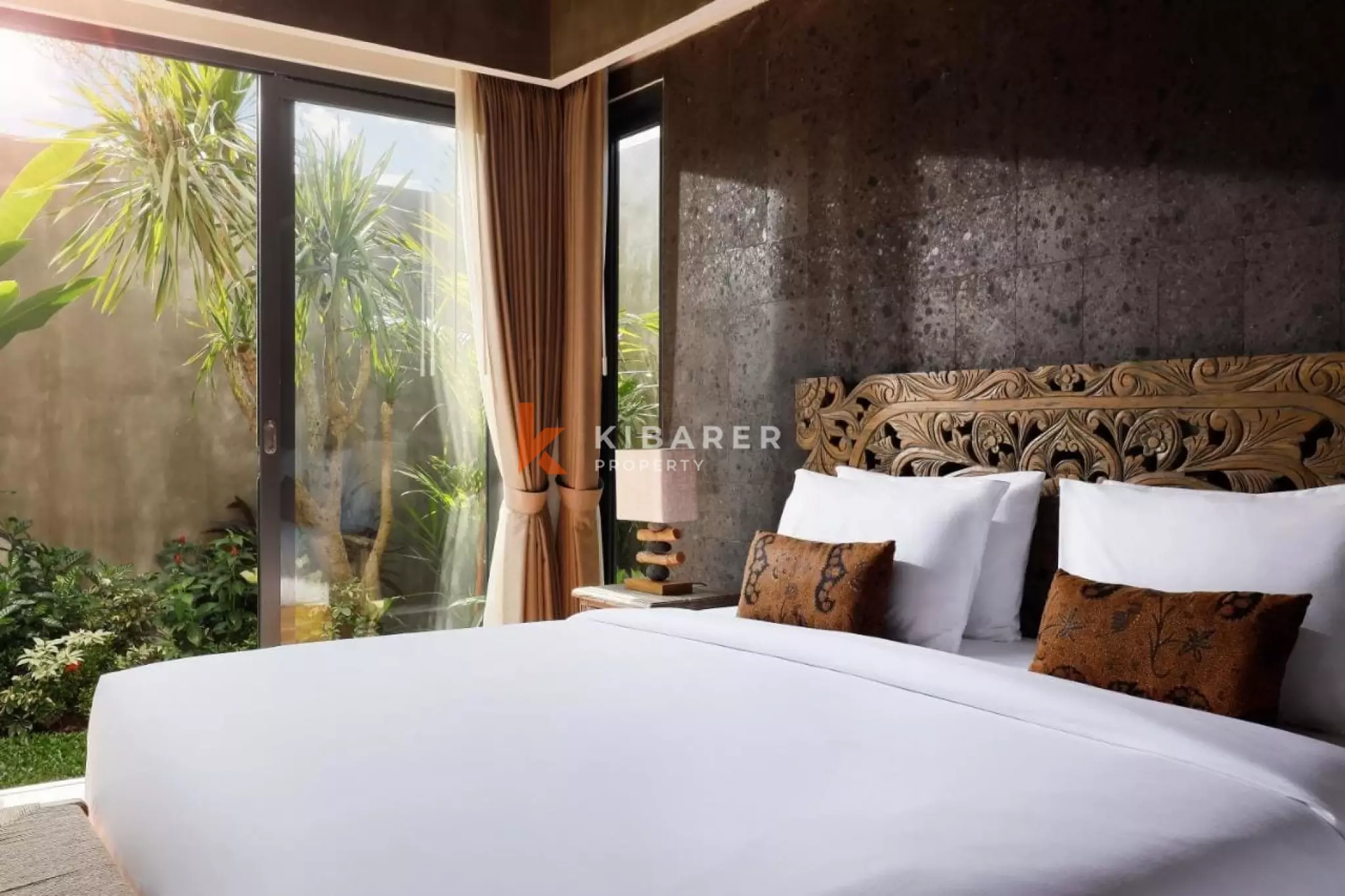 Modern Two-Story Three-Bedroom Villa with Private Pool in Canggu
