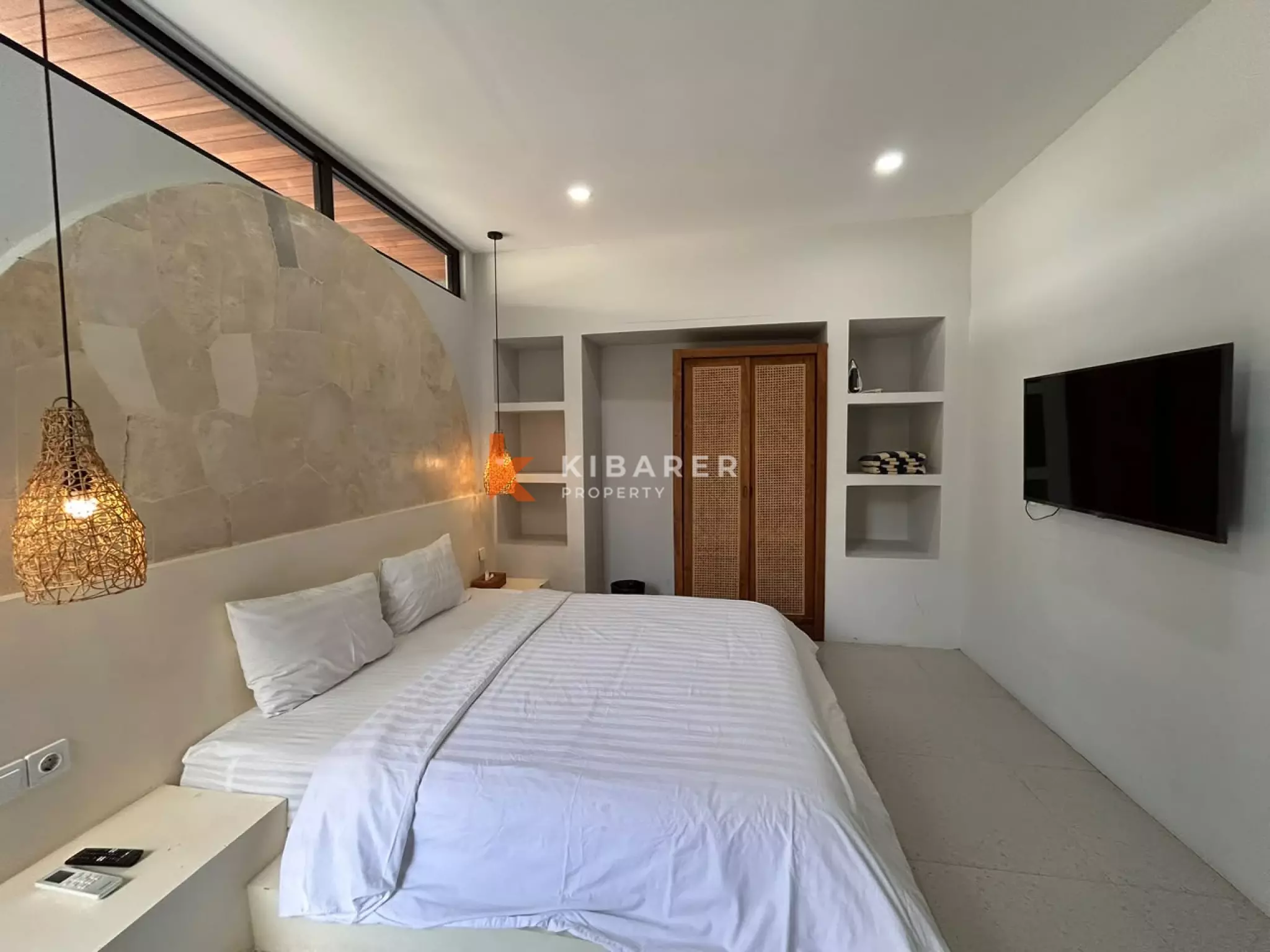 Contemporary Three-Bedroom Villa with Private Pool in Tumbak Bayuh