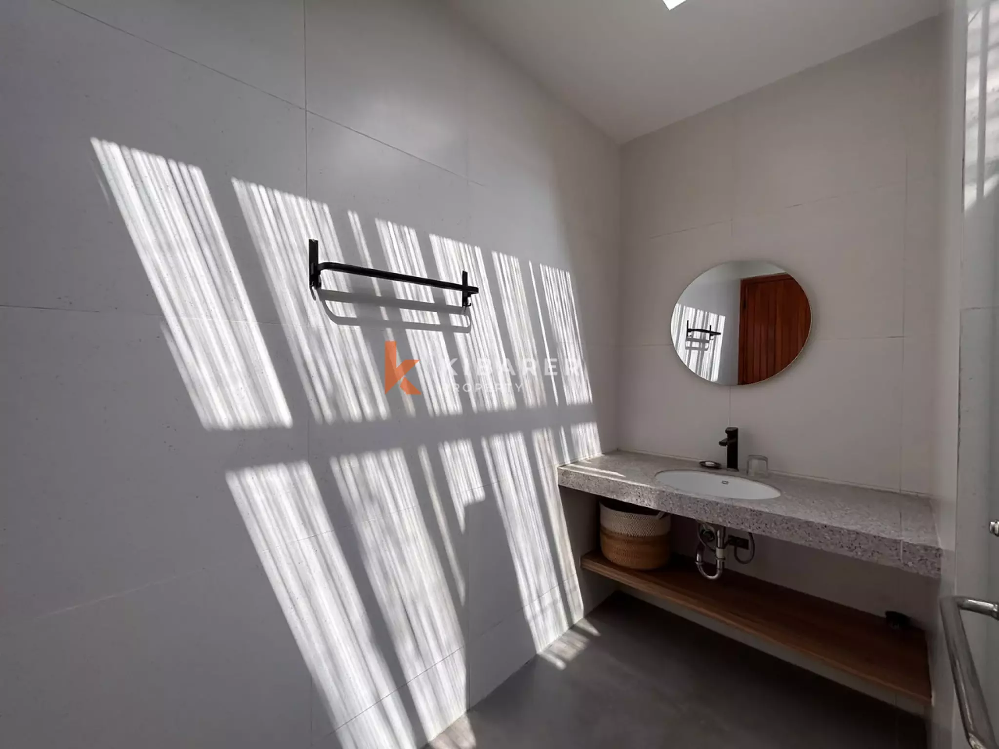 Contemporary Three-Bedroom Villa with Private Pool in Tumbak Bayuh
