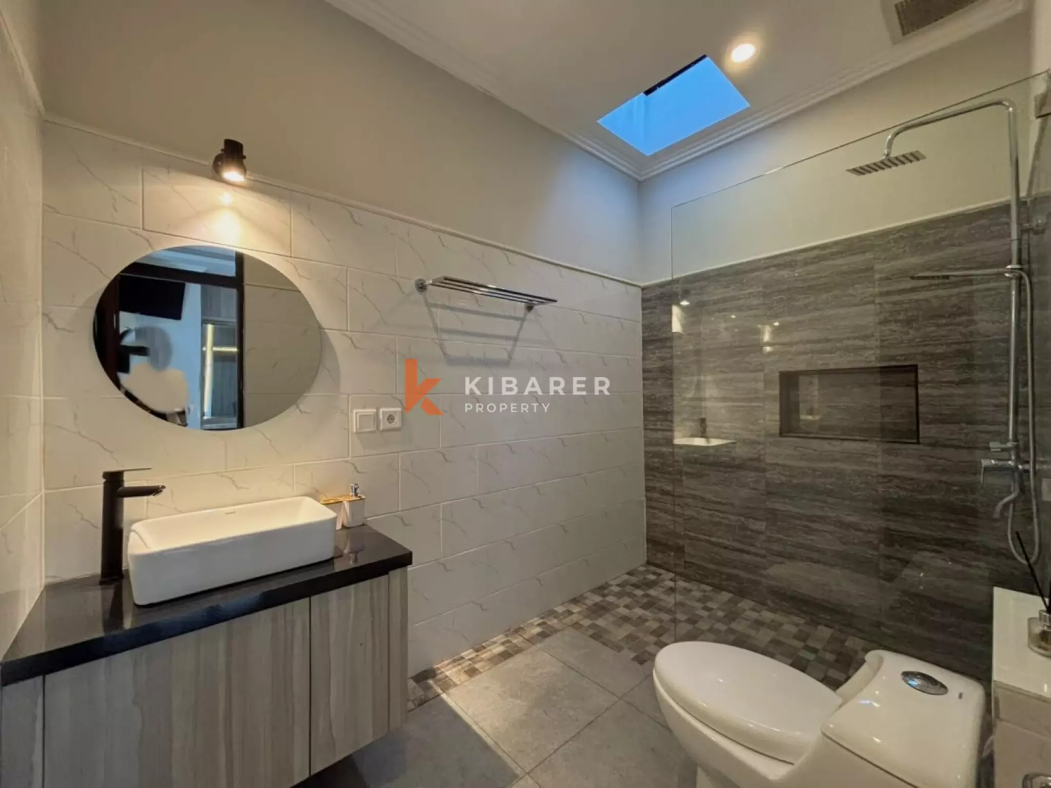 Your Private - Two Bedroom Garden Escape in Central Seminyak